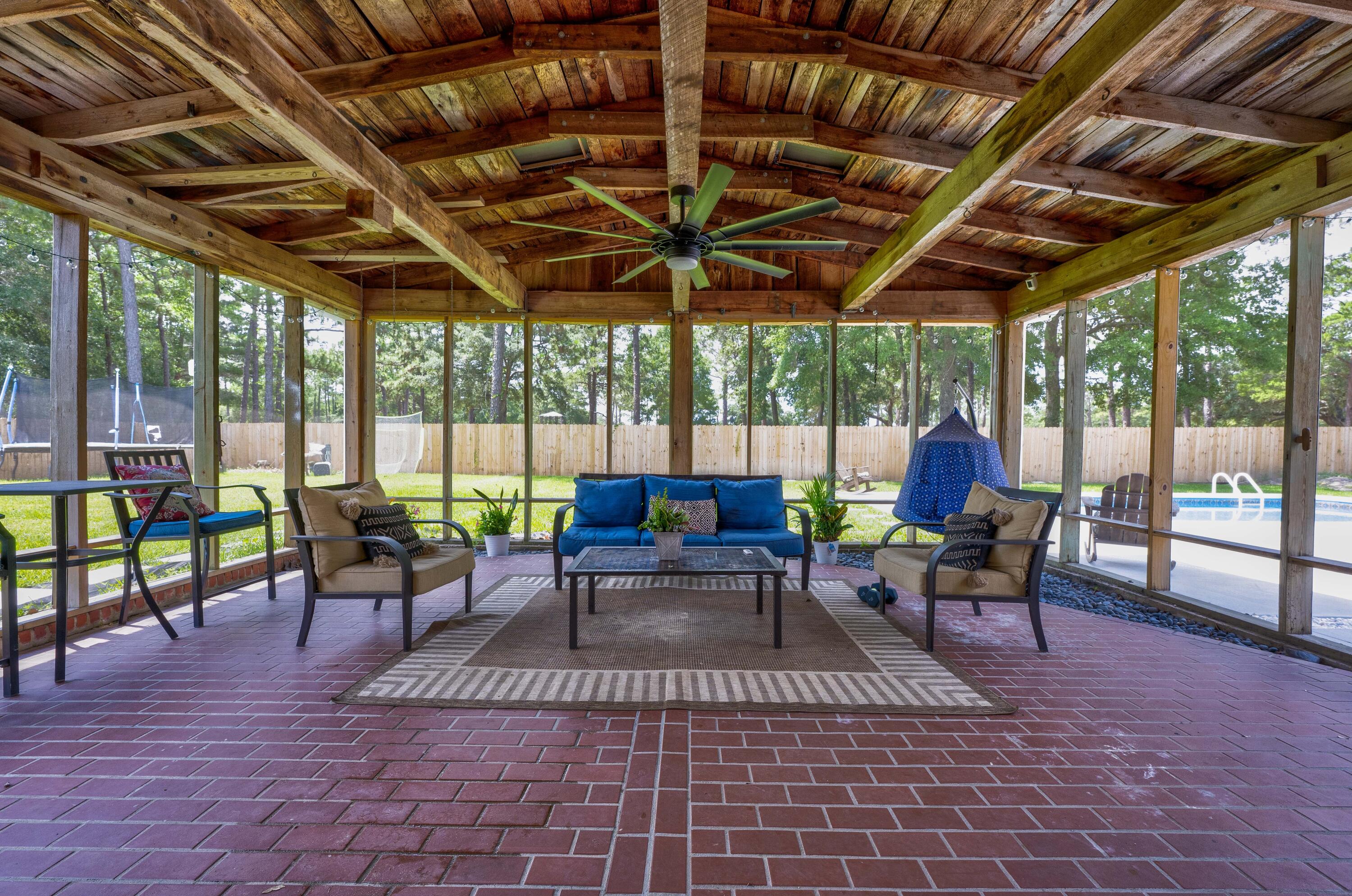 LONGWOOD - Residential