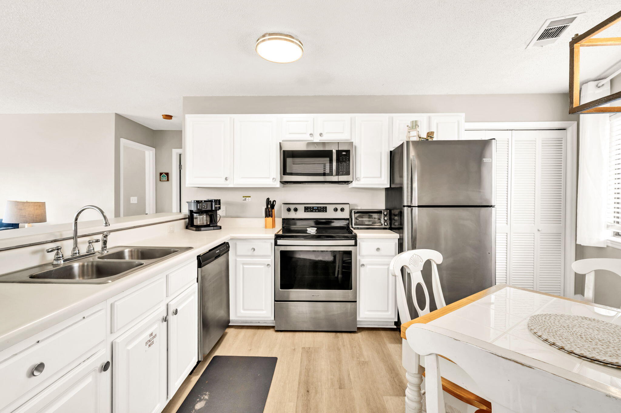 CRYSTAL VILLAGE 2 CONDO PH 4 - Residential
