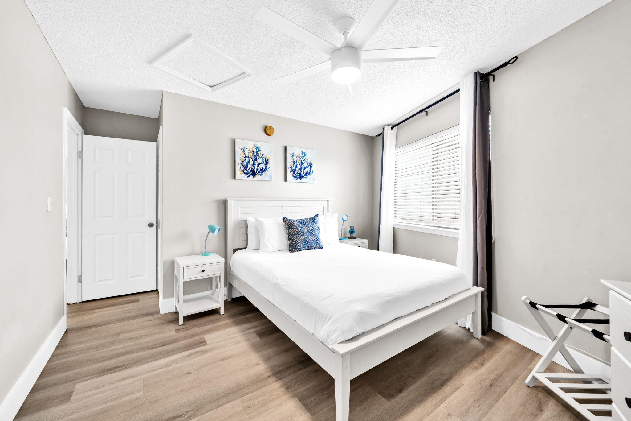 CRYSTAL VILLAGE 2 CONDO PH 4 - Residential