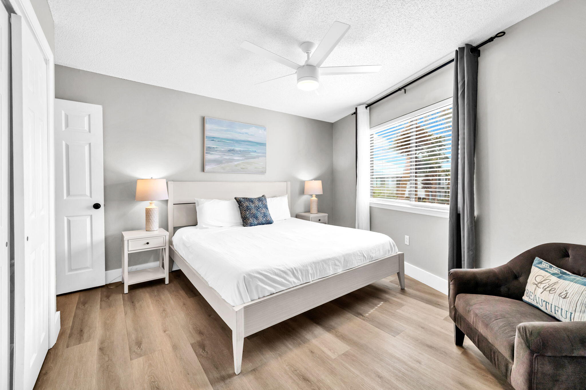 CRYSTAL VILLAGE 2 CONDO PH 4 - Residential