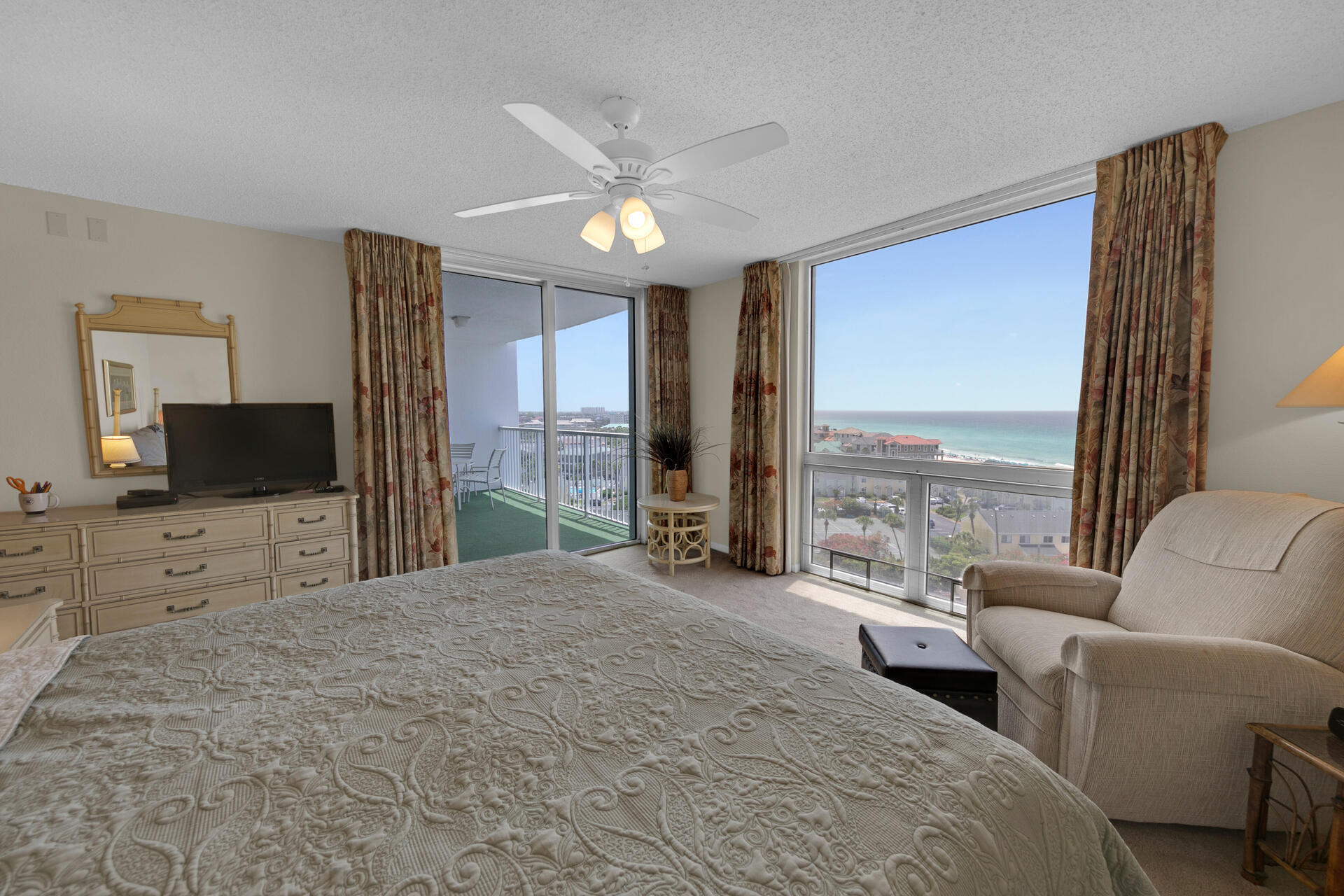 SHORELINE TOWERS 3 - Residential