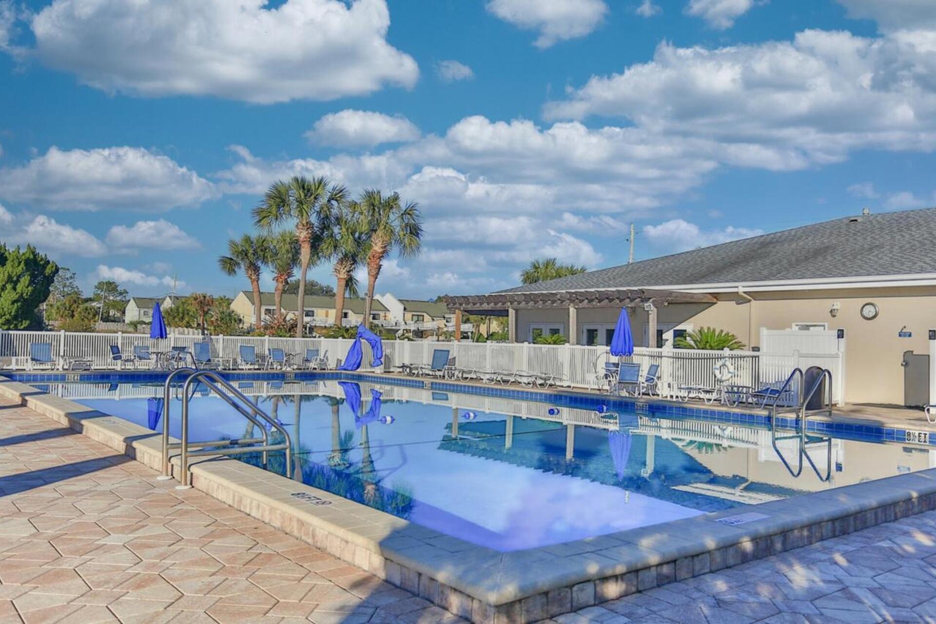 SHORELINE TOWERS 3 - Residential