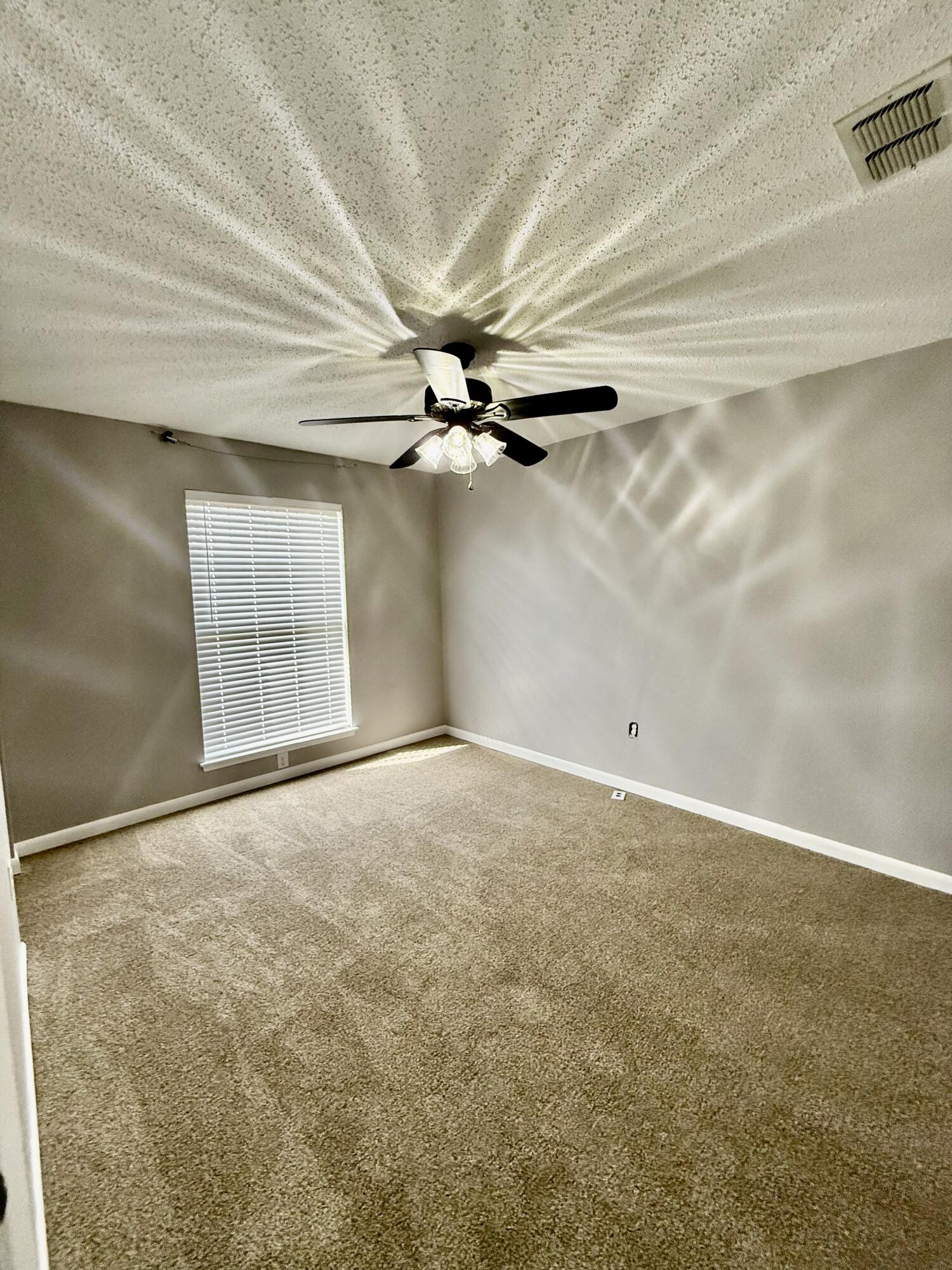 DONCASTER WOODS - Residential Lease