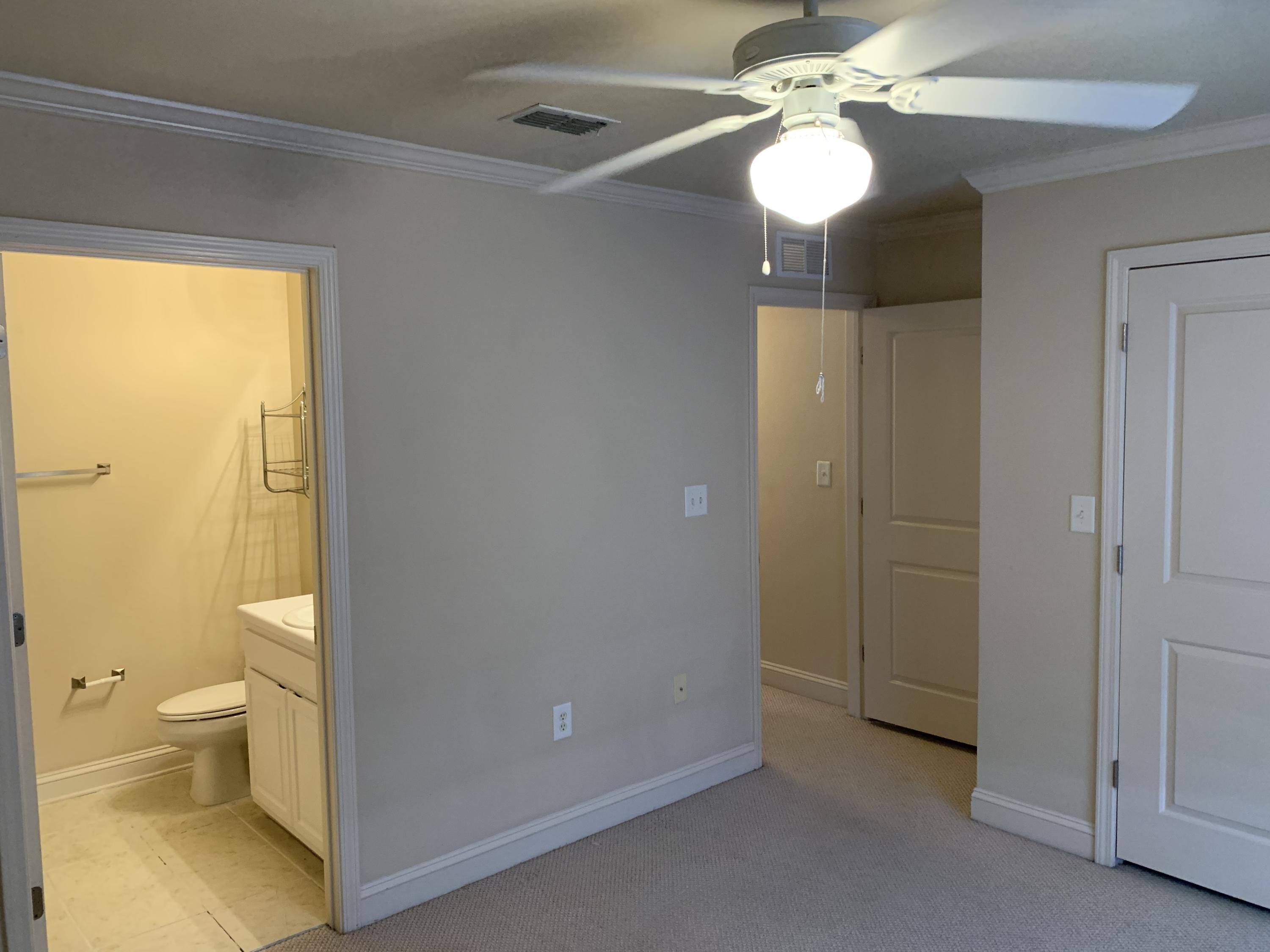 VERANDAS OF FREEPORT, THE - Residential Lease