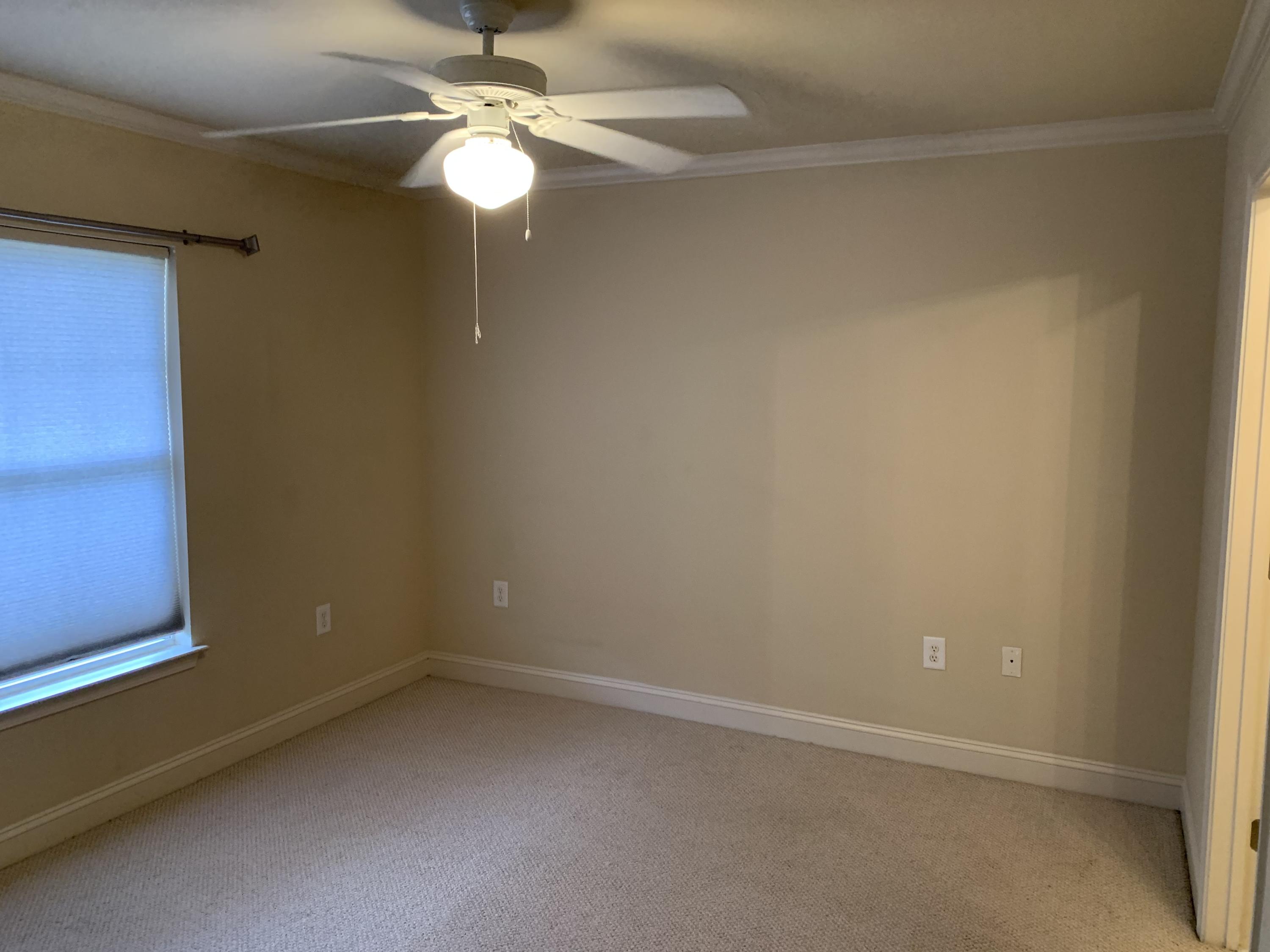 VERANDAS OF FREEPORT, THE - Residential Lease