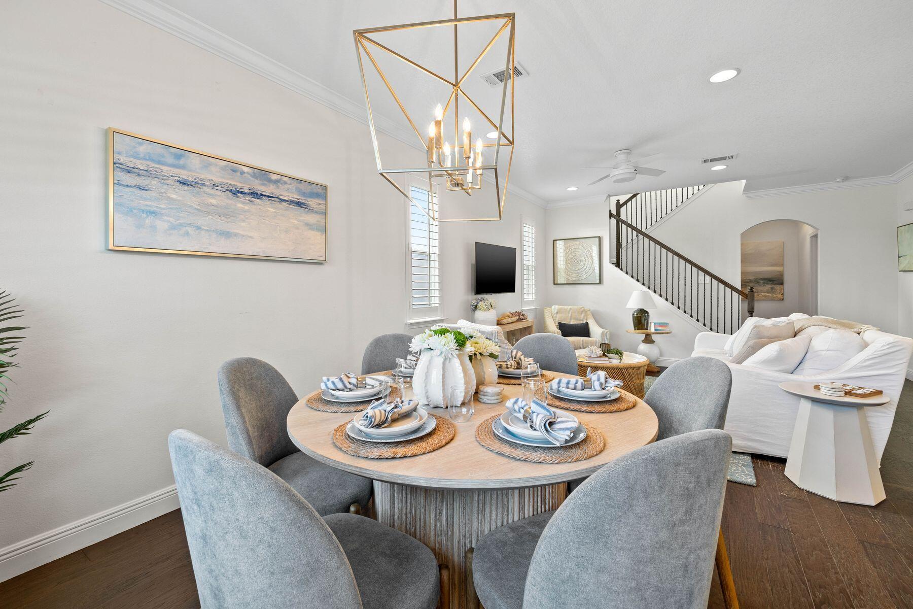 PINEWOOD PRESERVE - Residential