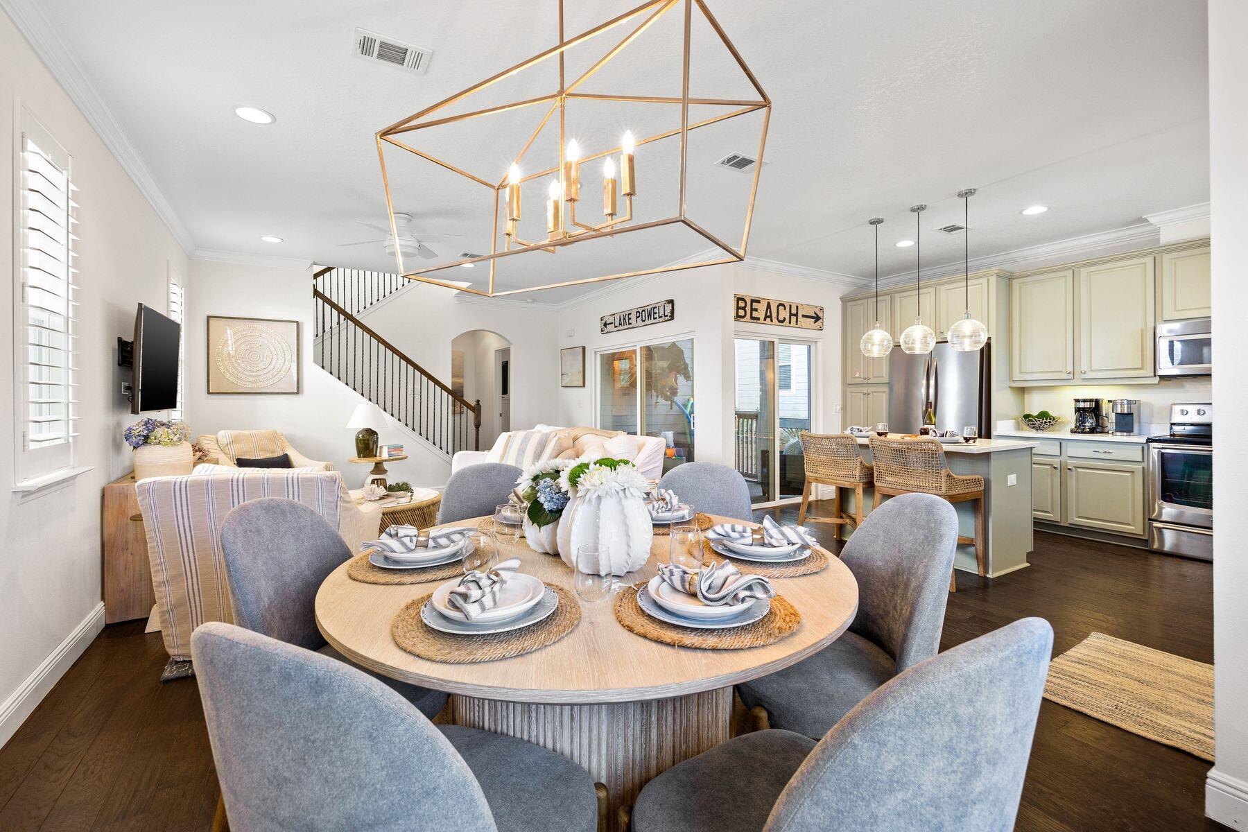 PINEWOOD PRESERVE - Residential