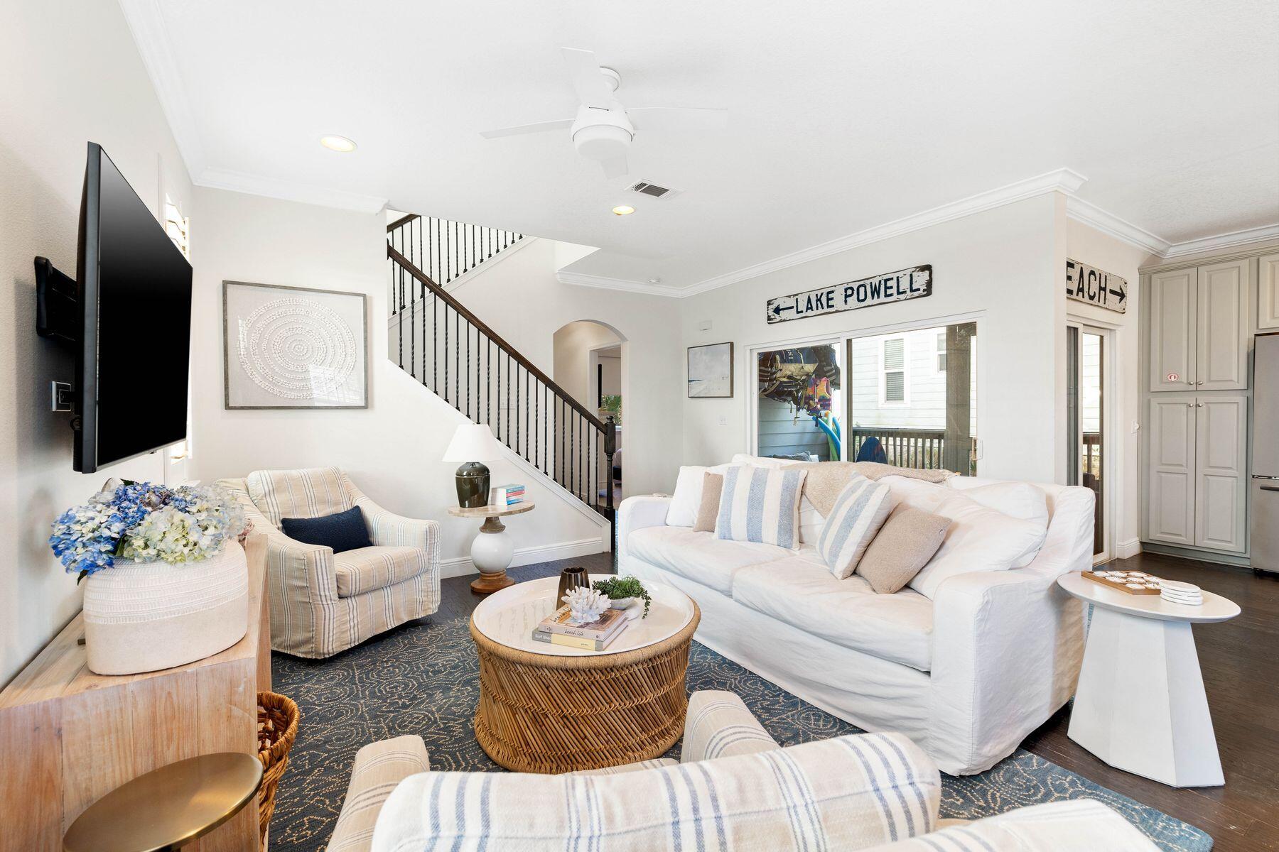 PINEWOOD PRESERVE - Residential