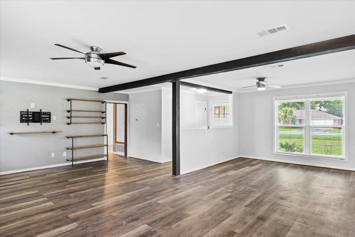 LAKE FRANCIS HOMES - Residential