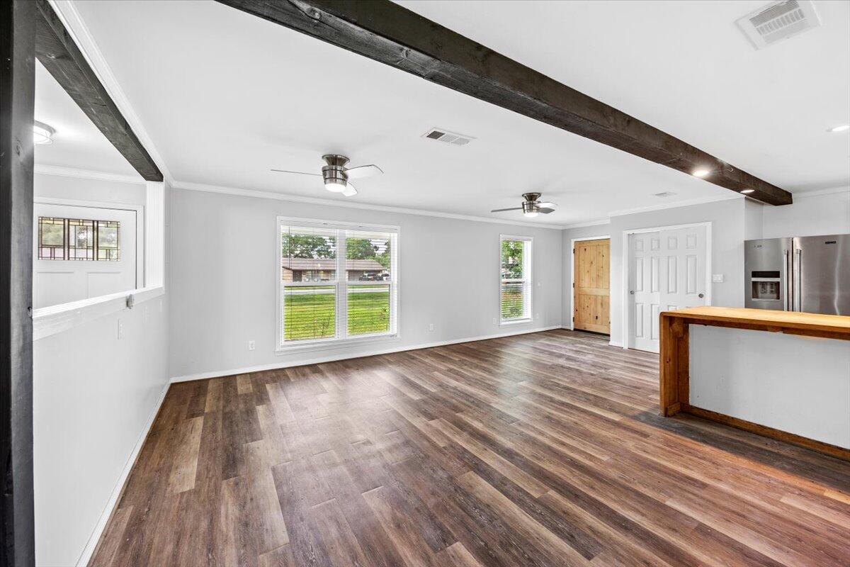 LAKE FRANCIS HOMES - Residential