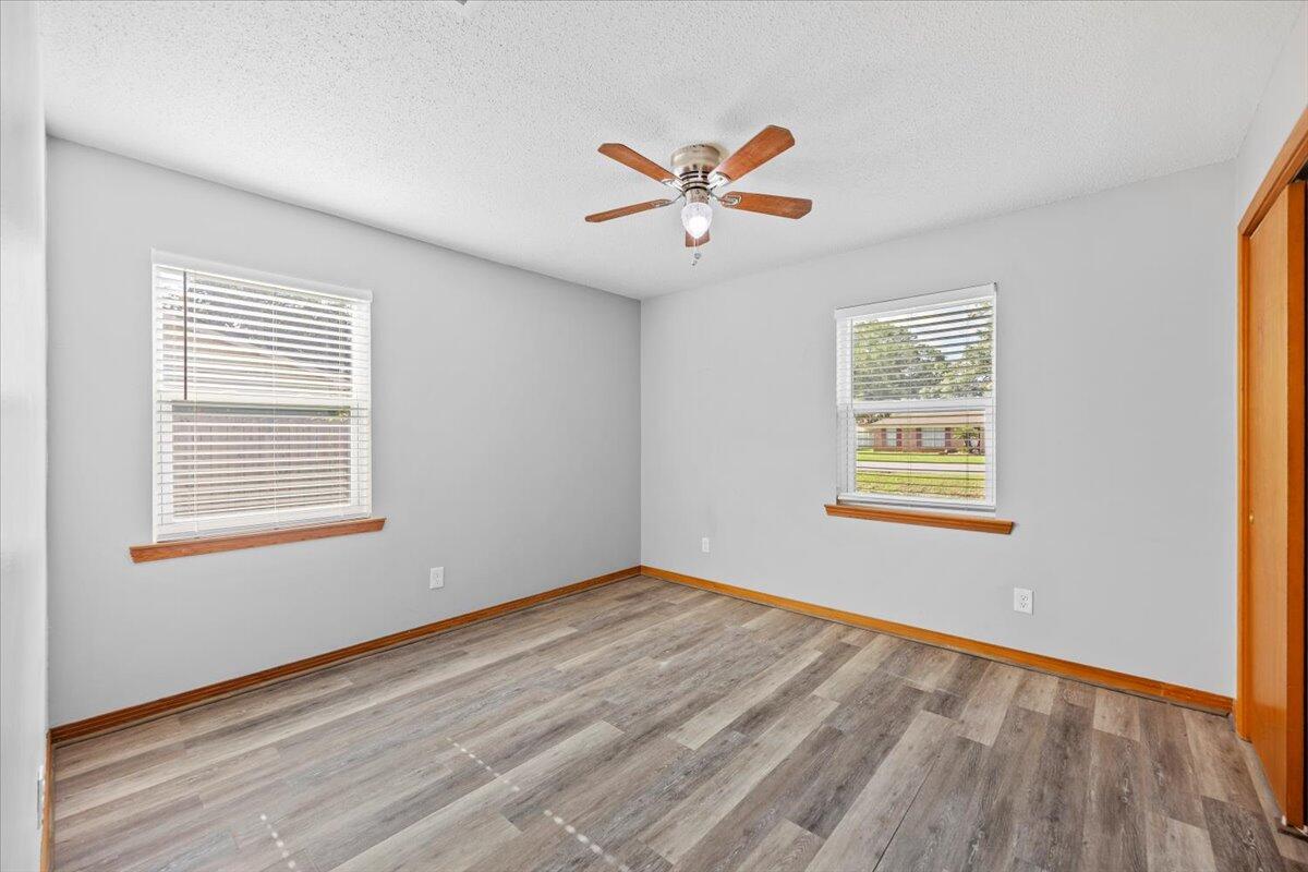 LAKE FRANCIS HOMES - Residential