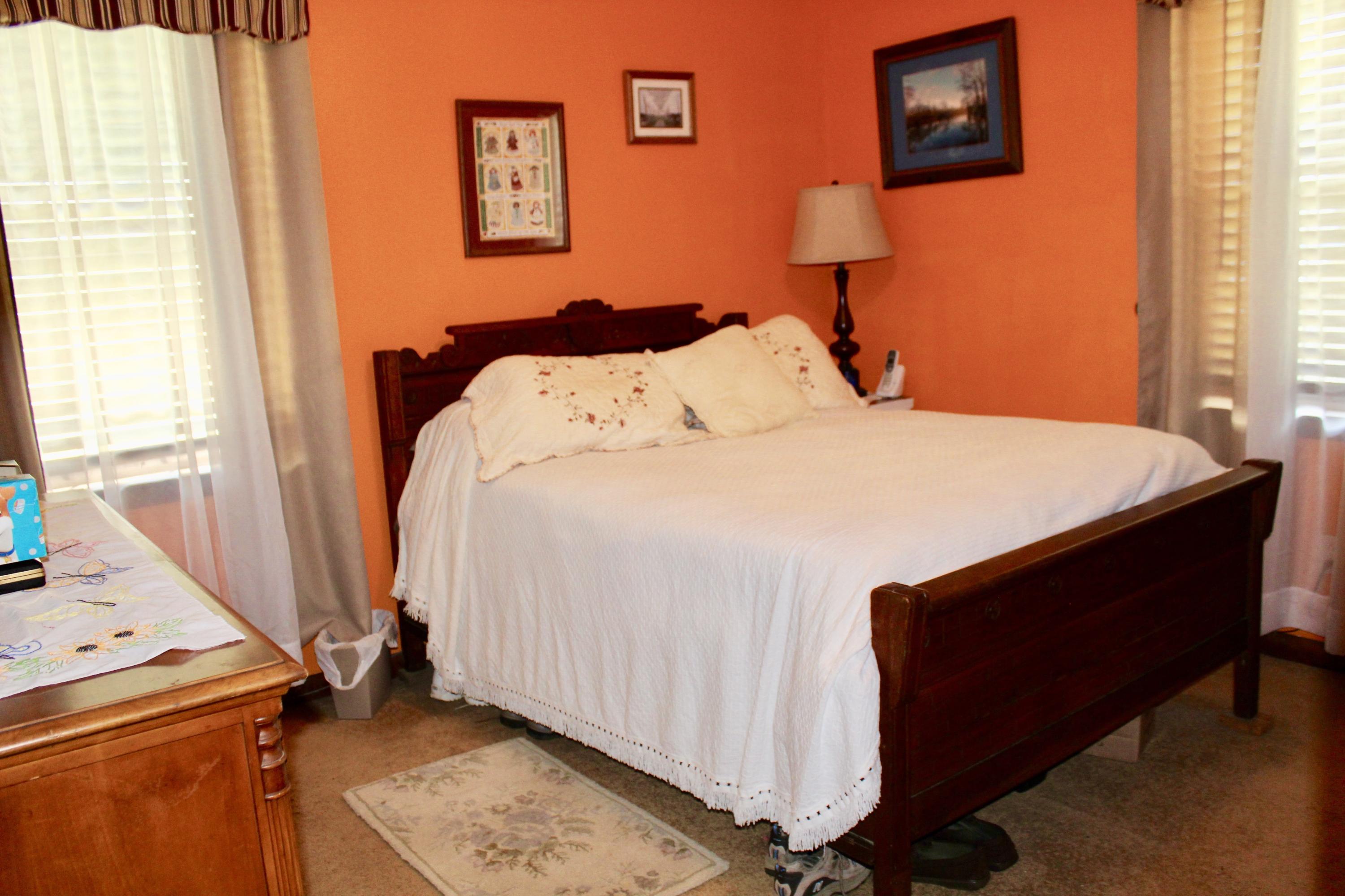 NO RECORDED SUBDIVISION - Residential