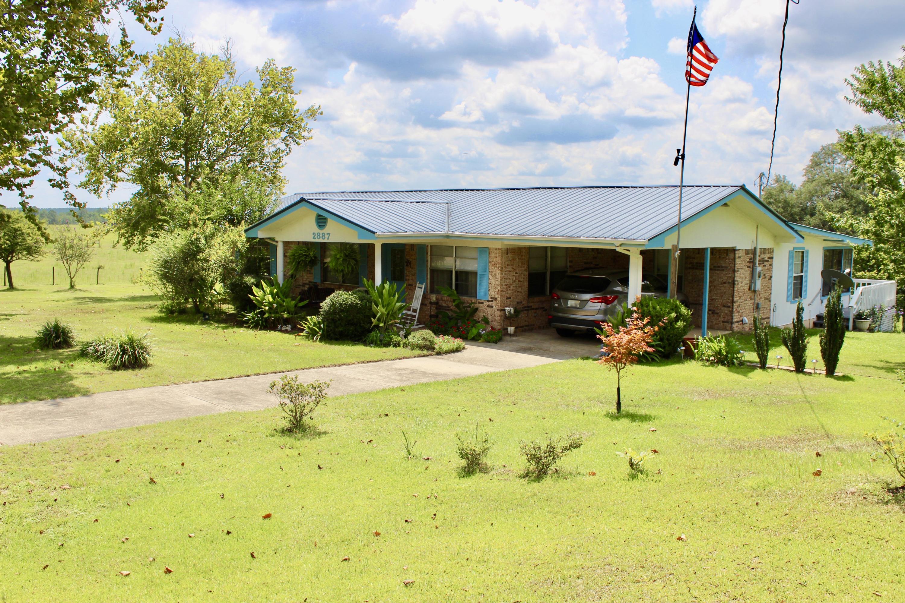 NO RECORDED SUBDIVISION - Residential