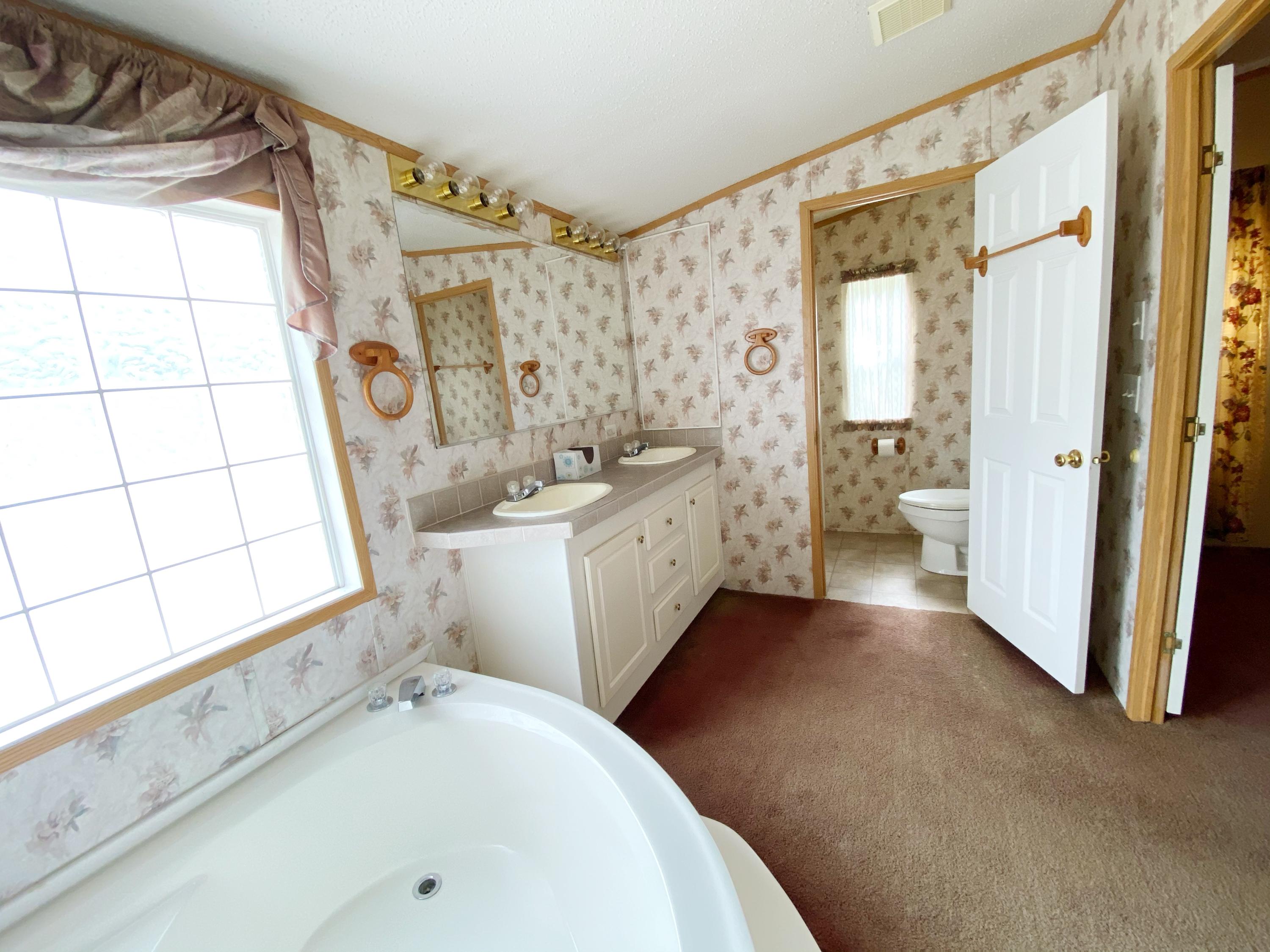 OAKWOOD HILLS UNIT 2 - Residential