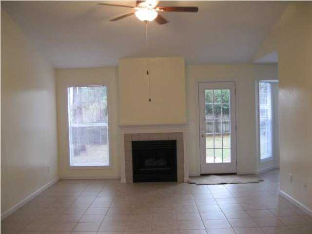 NORTHVIEW ESTATES - Residential Lease