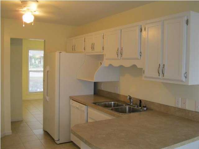 NORTHVIEW ESTATES - Residential Lease