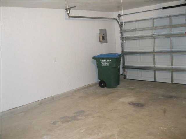 NORTHVIEW ESTATES - Residential Lease