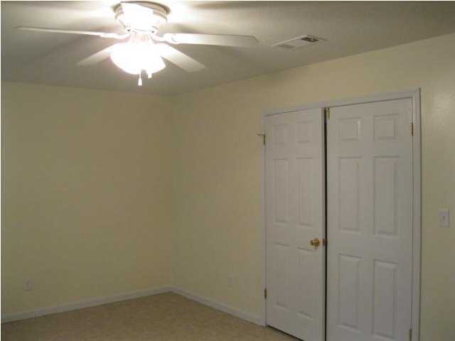 NORTHVIEW ESTATES - Residential Lease