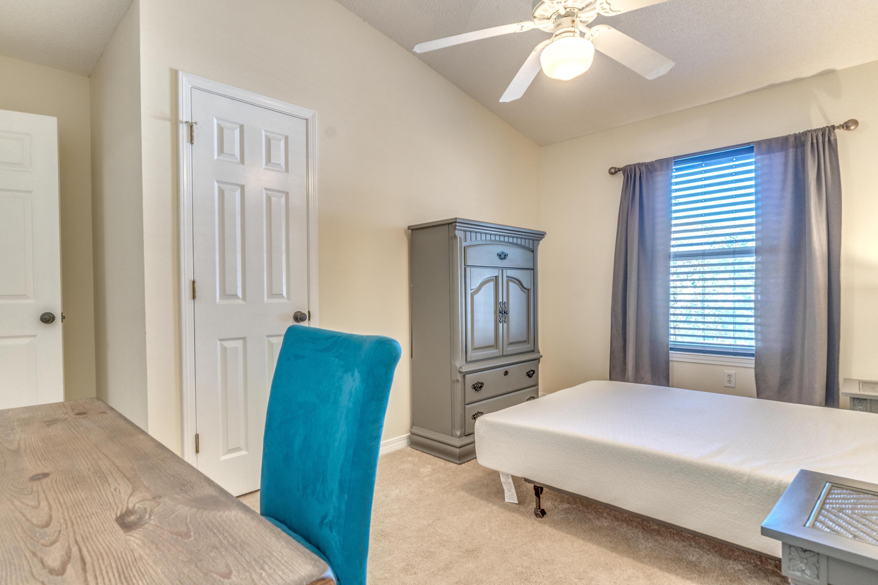 NEW WALTON VILLAGE - Residential