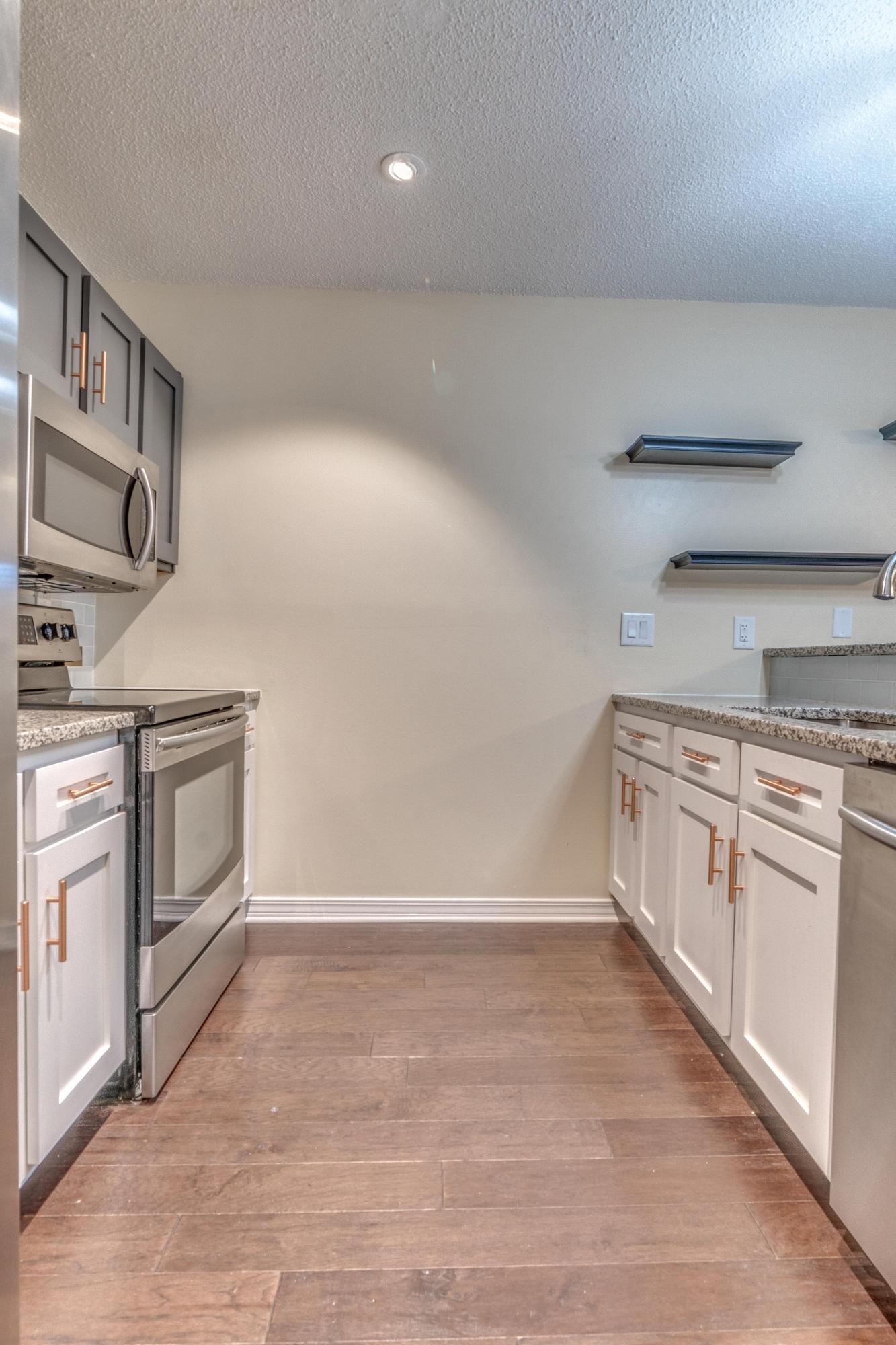 NEW WALTON VILLAGE - Residential