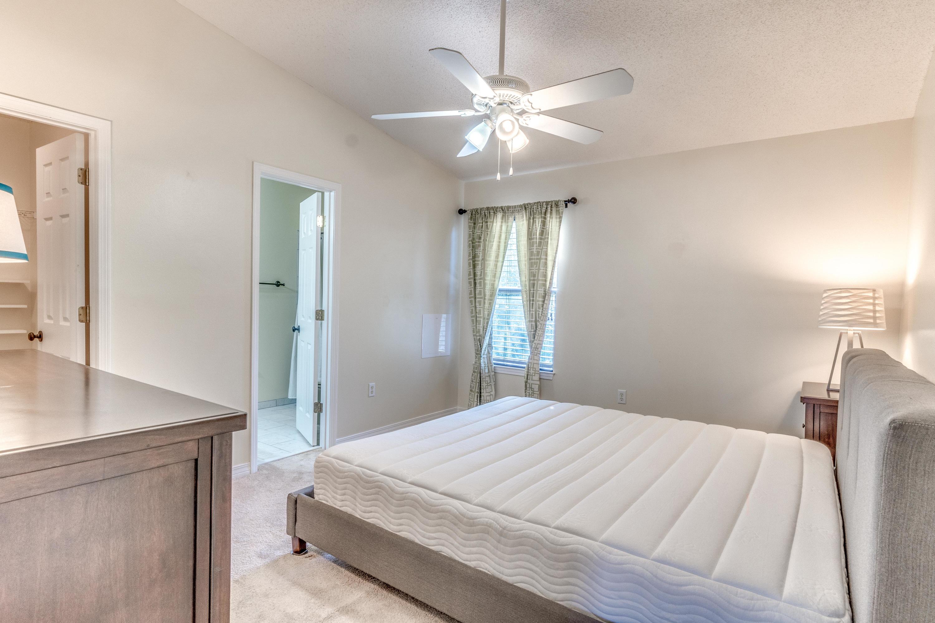 NEW WALTON VILLAGE - Residential