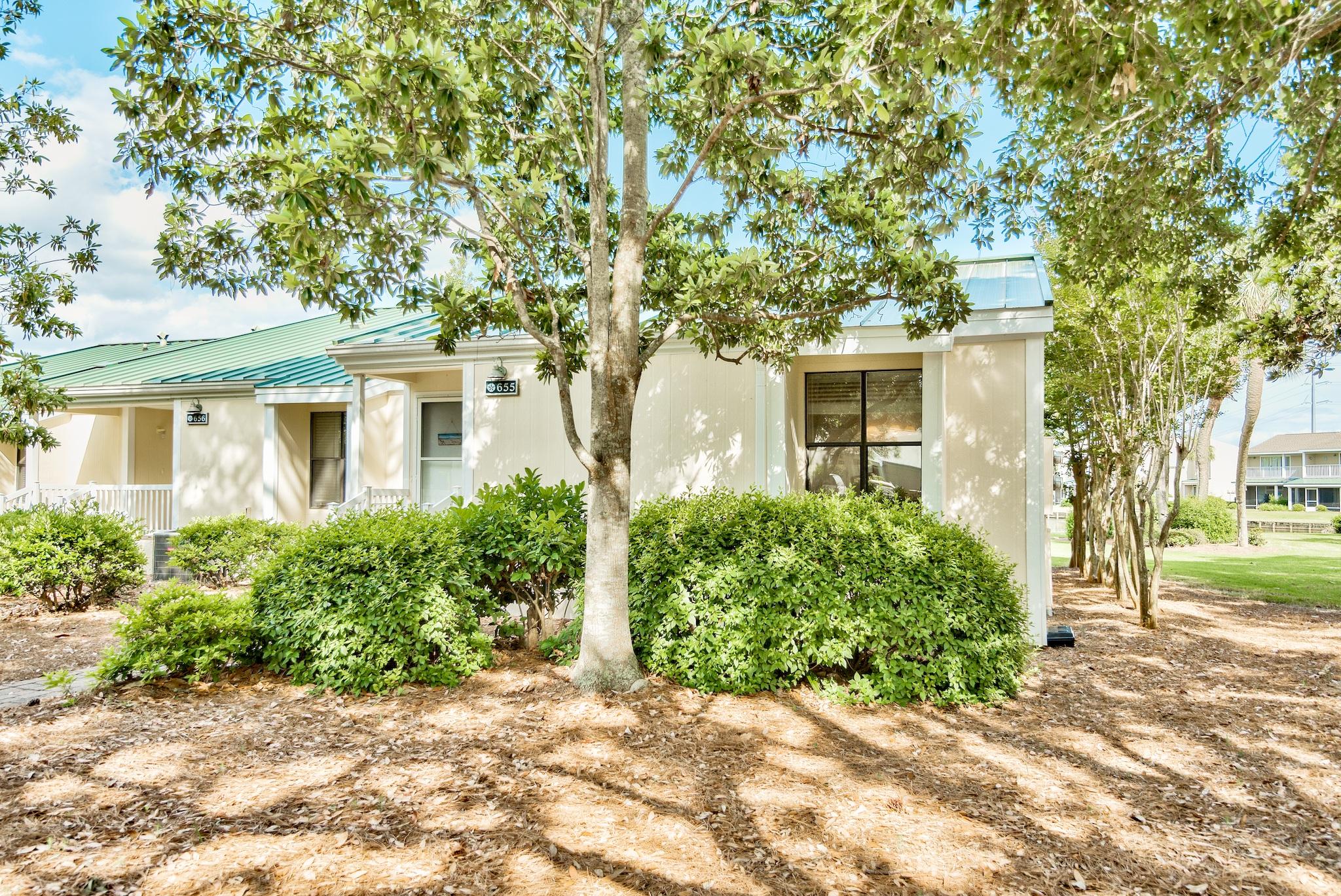 BAYOU VILLAGE CONDO PH 1 - Residential