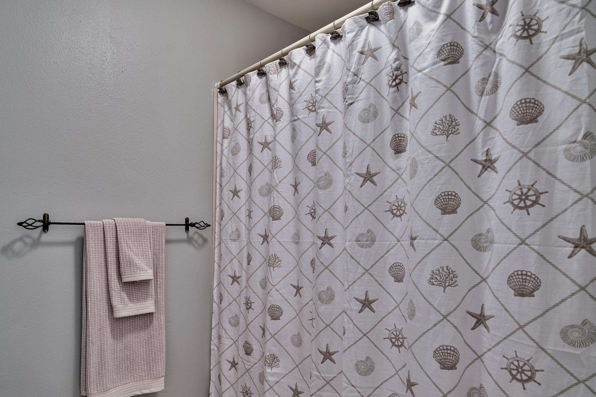 BAYOU VILLAGE CONDO PH 1 - Residential