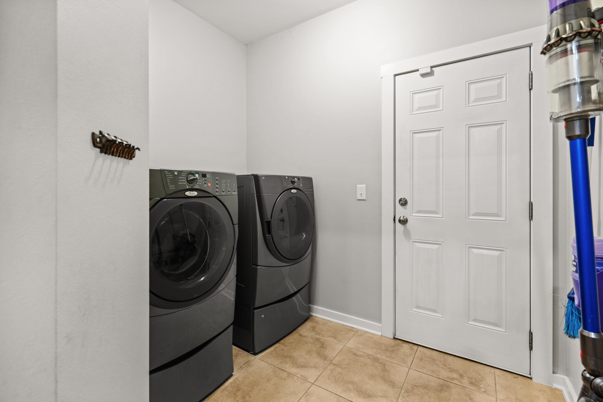 WALSH GLEN ESTATES - Residential