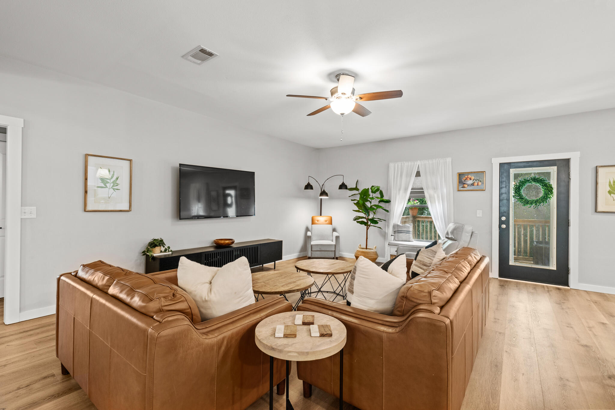 WALSH GLEN ESTATES - Residential