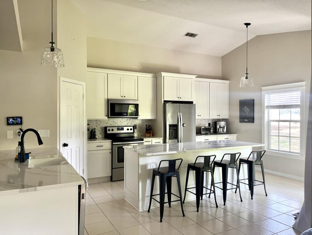 PLANTATION AT BLUEWATER BAY - Residential Lease