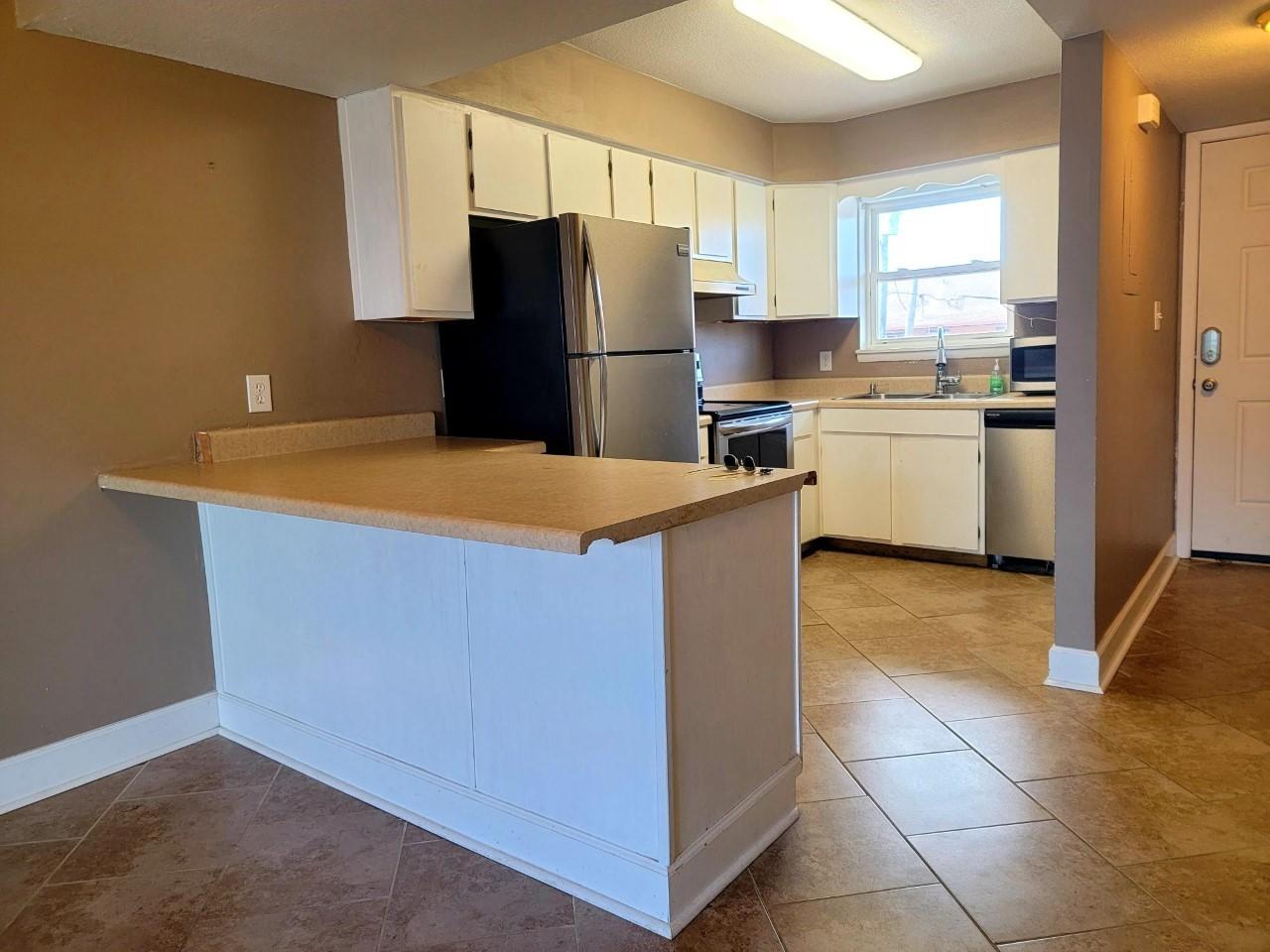 COMMODORES LANDING - Residential