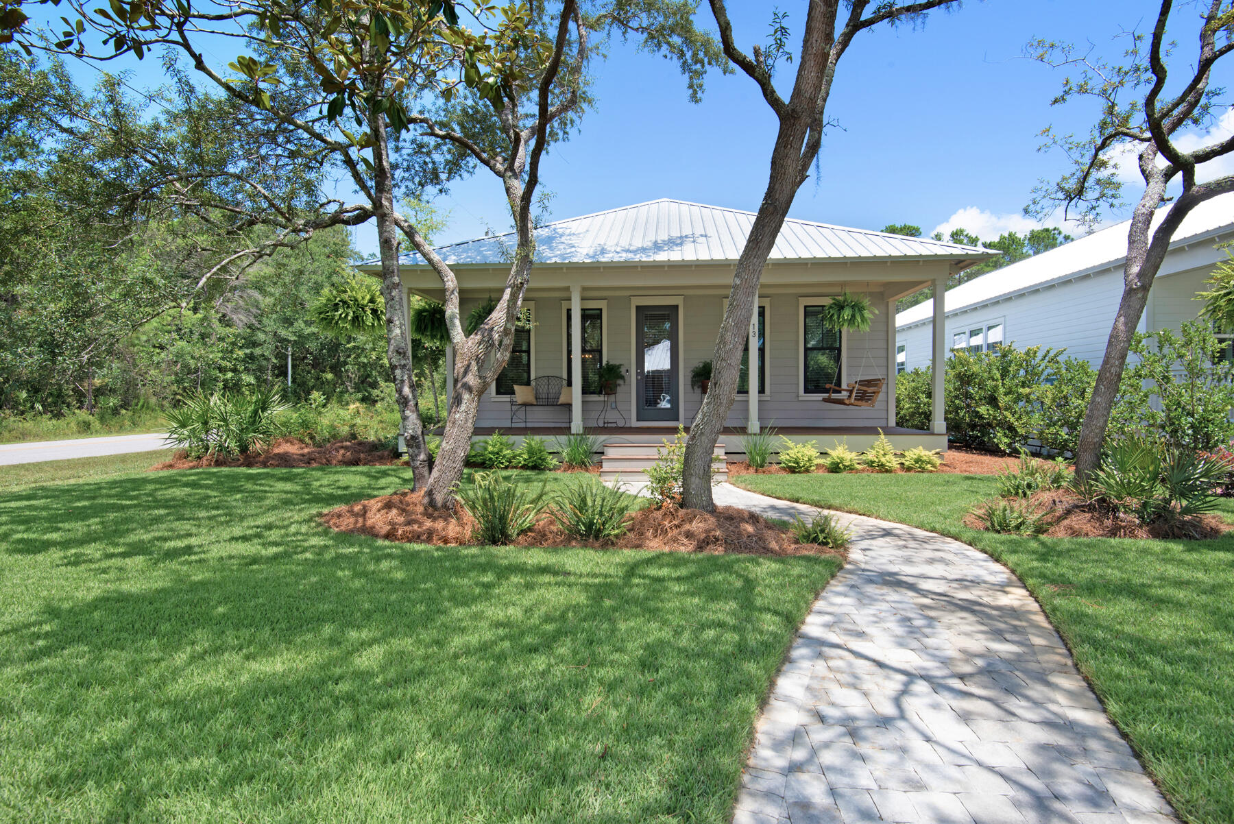 GRAYTON BAYOU - Residential