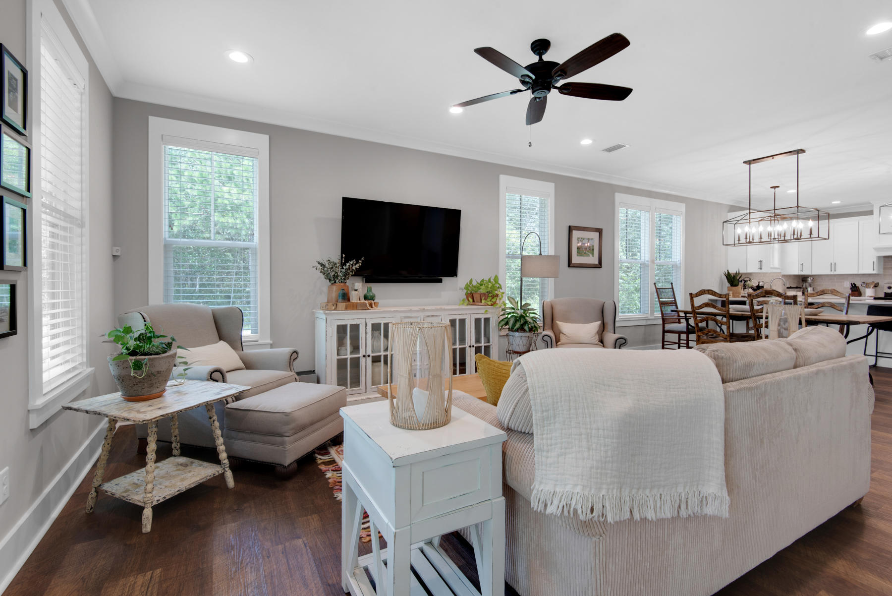 GRAYTON BAYOU - Residential