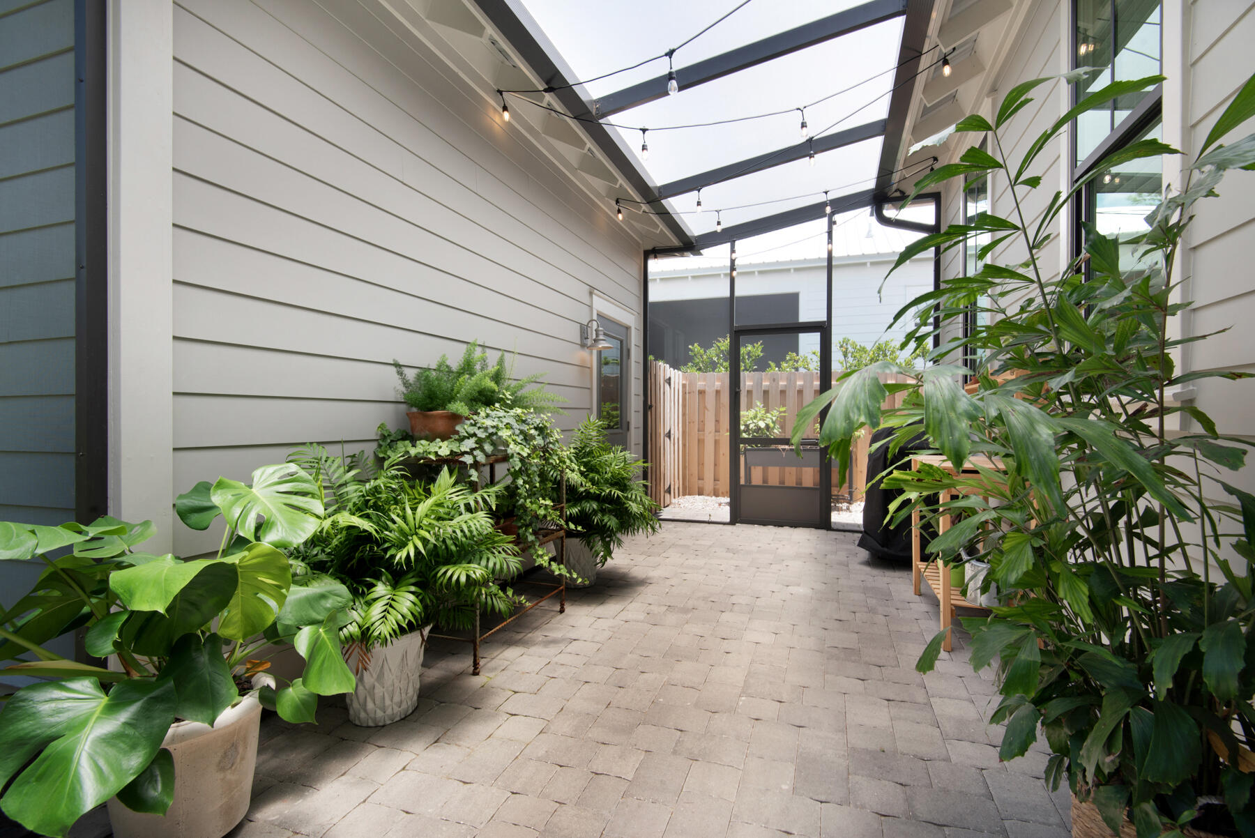 GRAYTON BAYOU - Residential