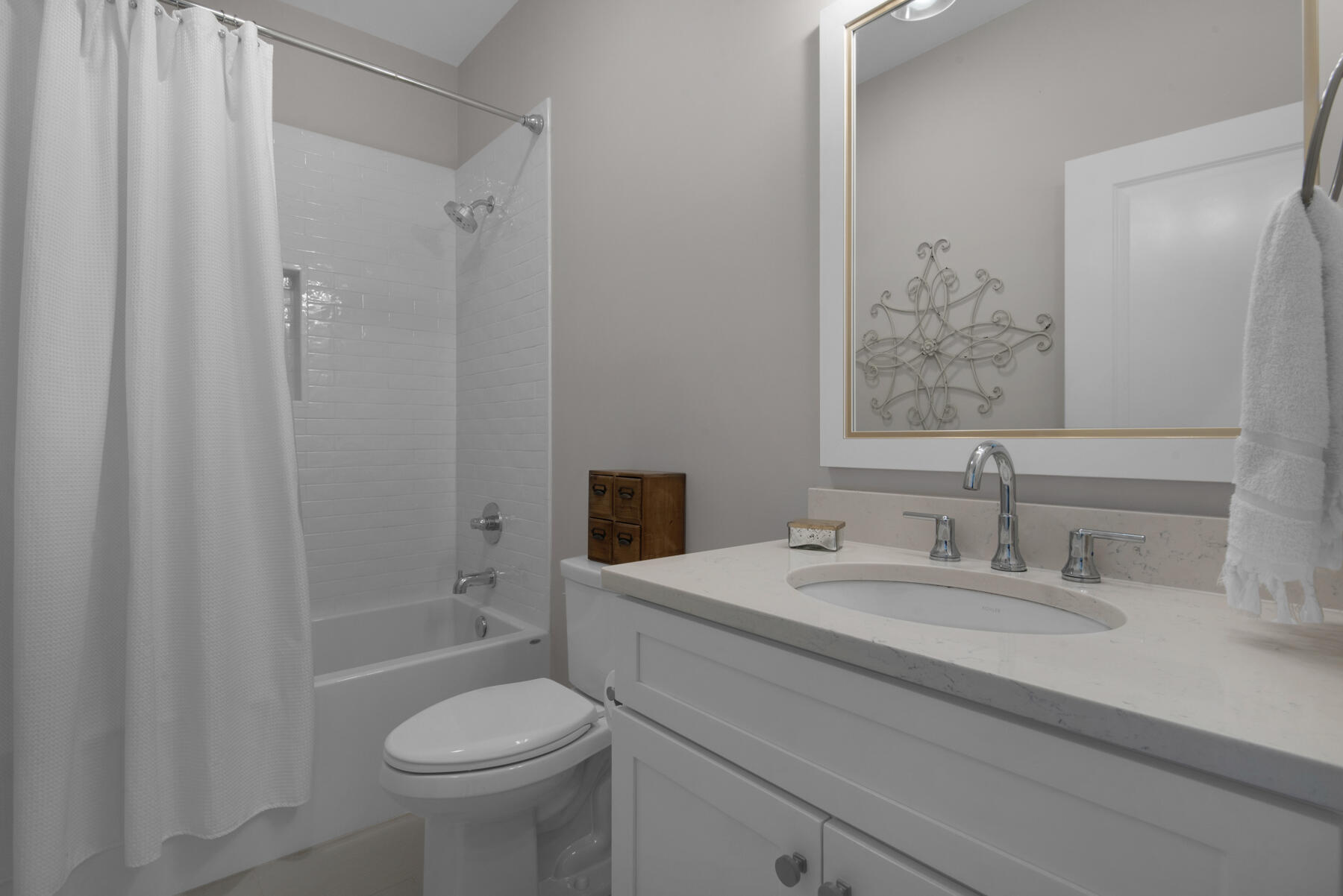 GRAYTON BAYOU - Residential