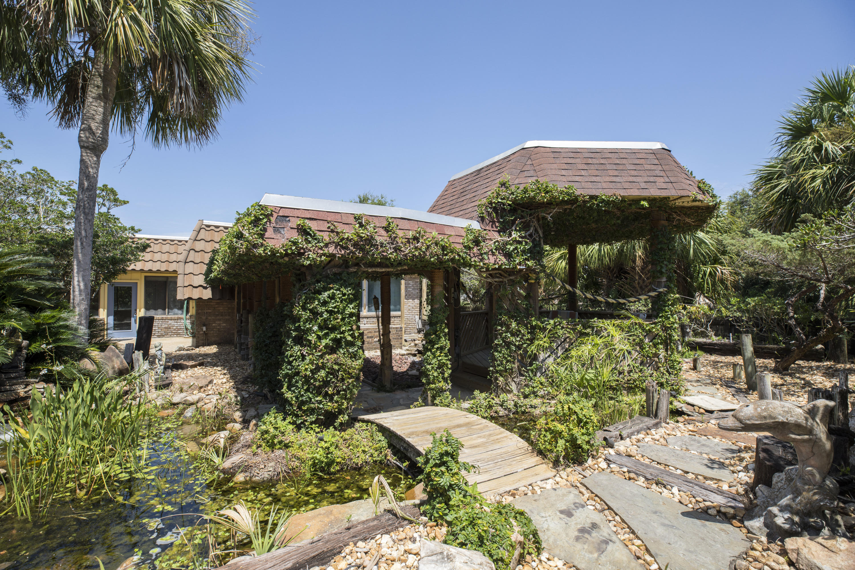 SANTA ROSA ISLAND - Residential