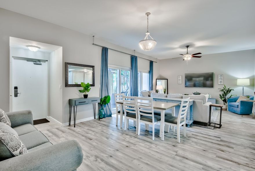 Gorgeous, fully furnished, remodeled villa at highly sought after Palms of Destin. This full 2 bedroom/2 bath villa has wood plank-like LVP Lifeproof flooring.  Kitchen boasts upgraded stainless appliances, granite and maple cabinetry. Walk in laundry room, washer/dryer, 9 foot ceilings and open concept living, kitchen and dining area! Master bedroom features a king size bed and 2nd bedroom has a queen! This unit is perfect for an investment or full time residency- similar units have grossed over $40K YTD with a projected $60K annually!!So many upgrades makes this unit turnkey and ready for immediate enjoyment to the new owner!