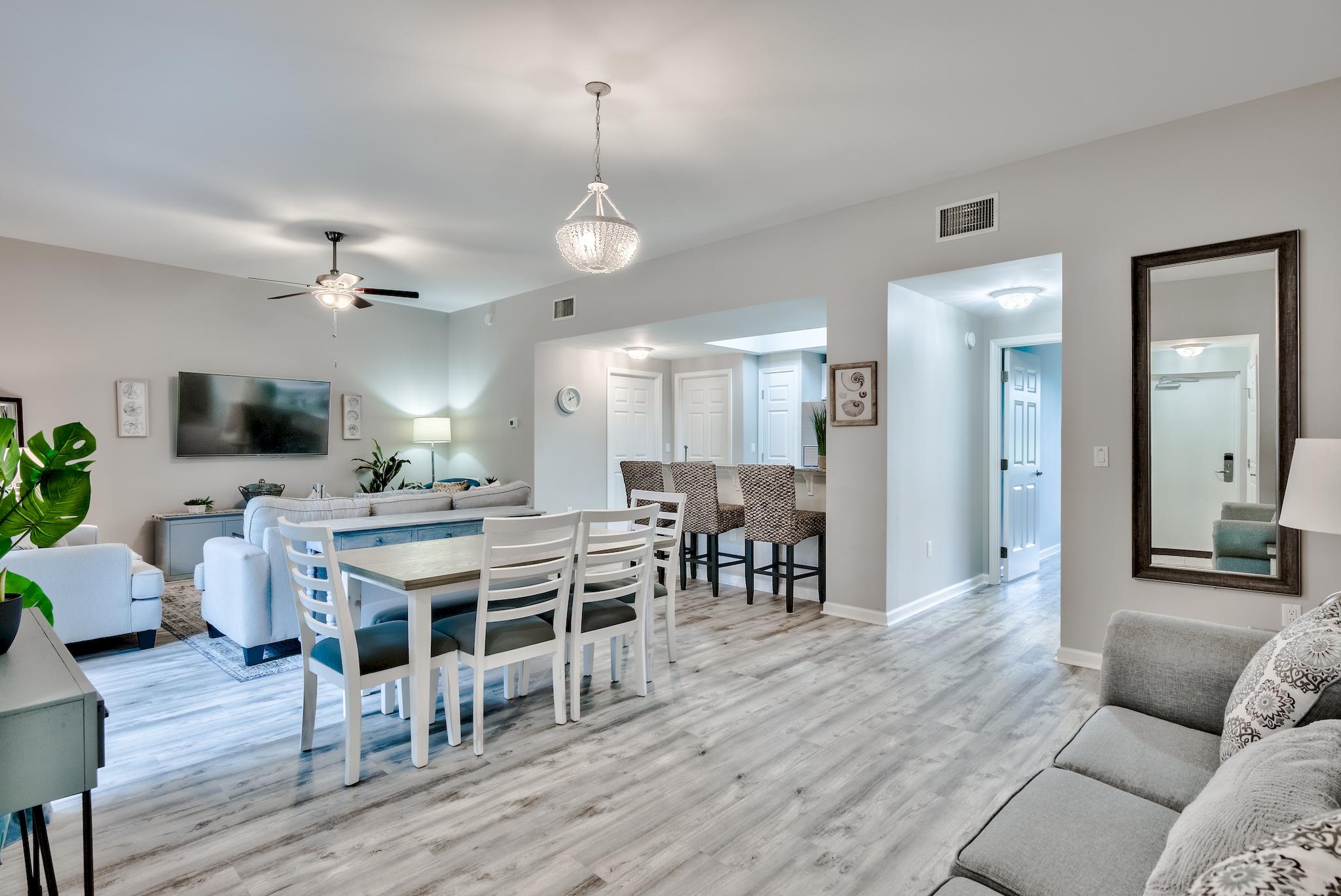 THE PALMS OF DESTIN - Residential