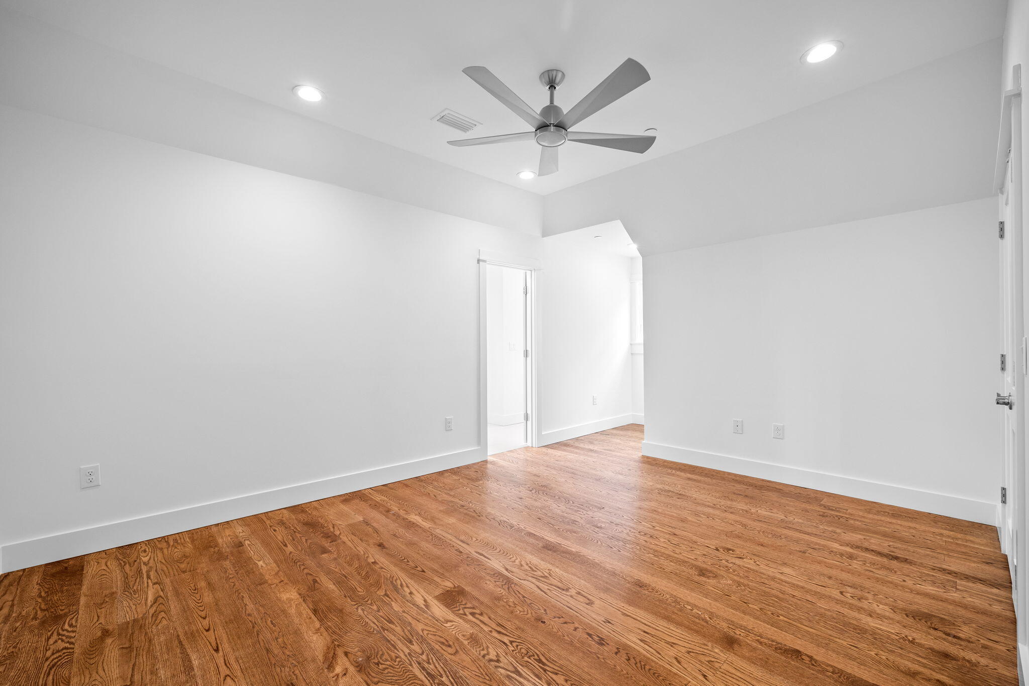 WILD HERON - Residential