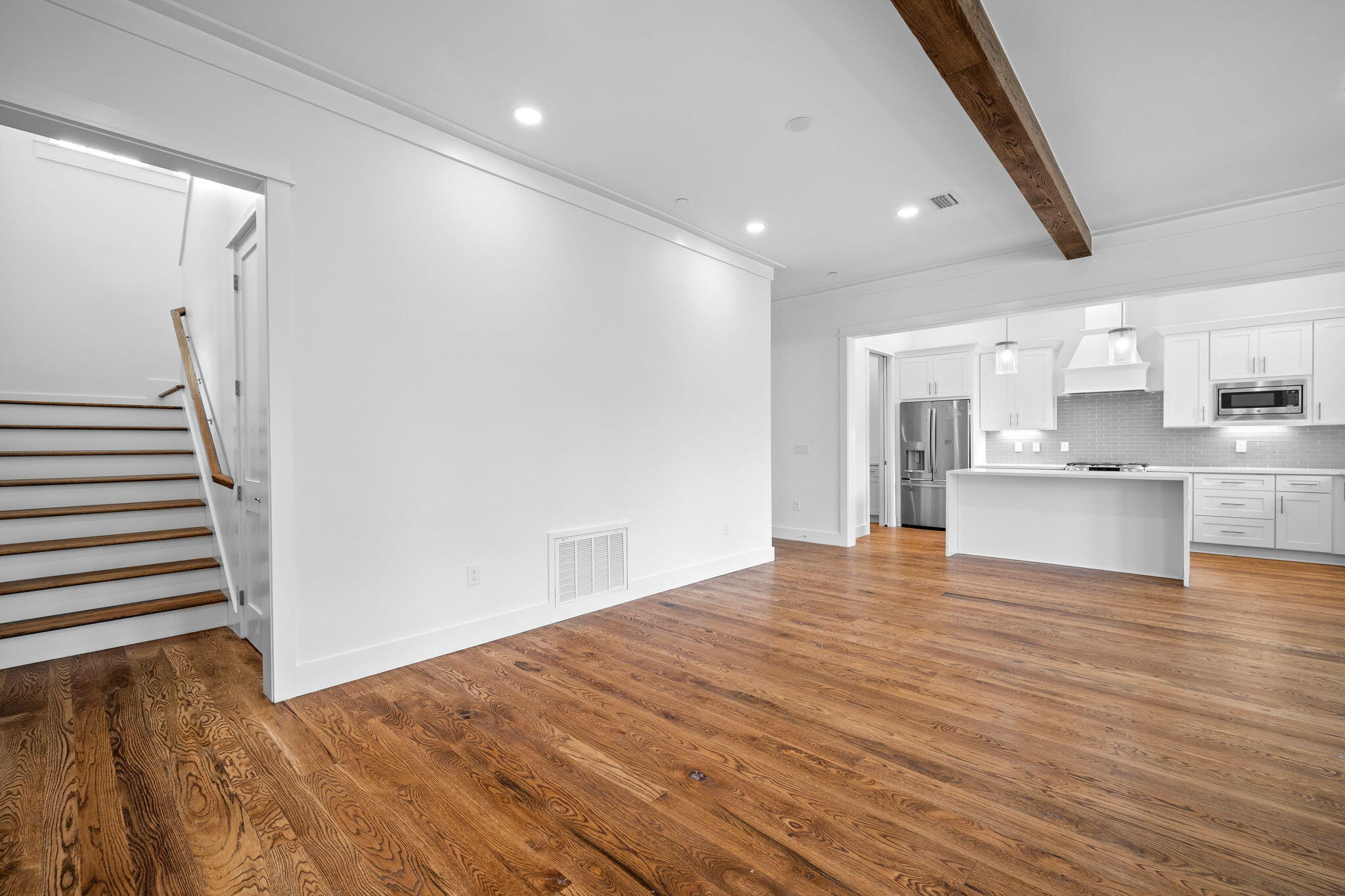 WILD HERON - Residential