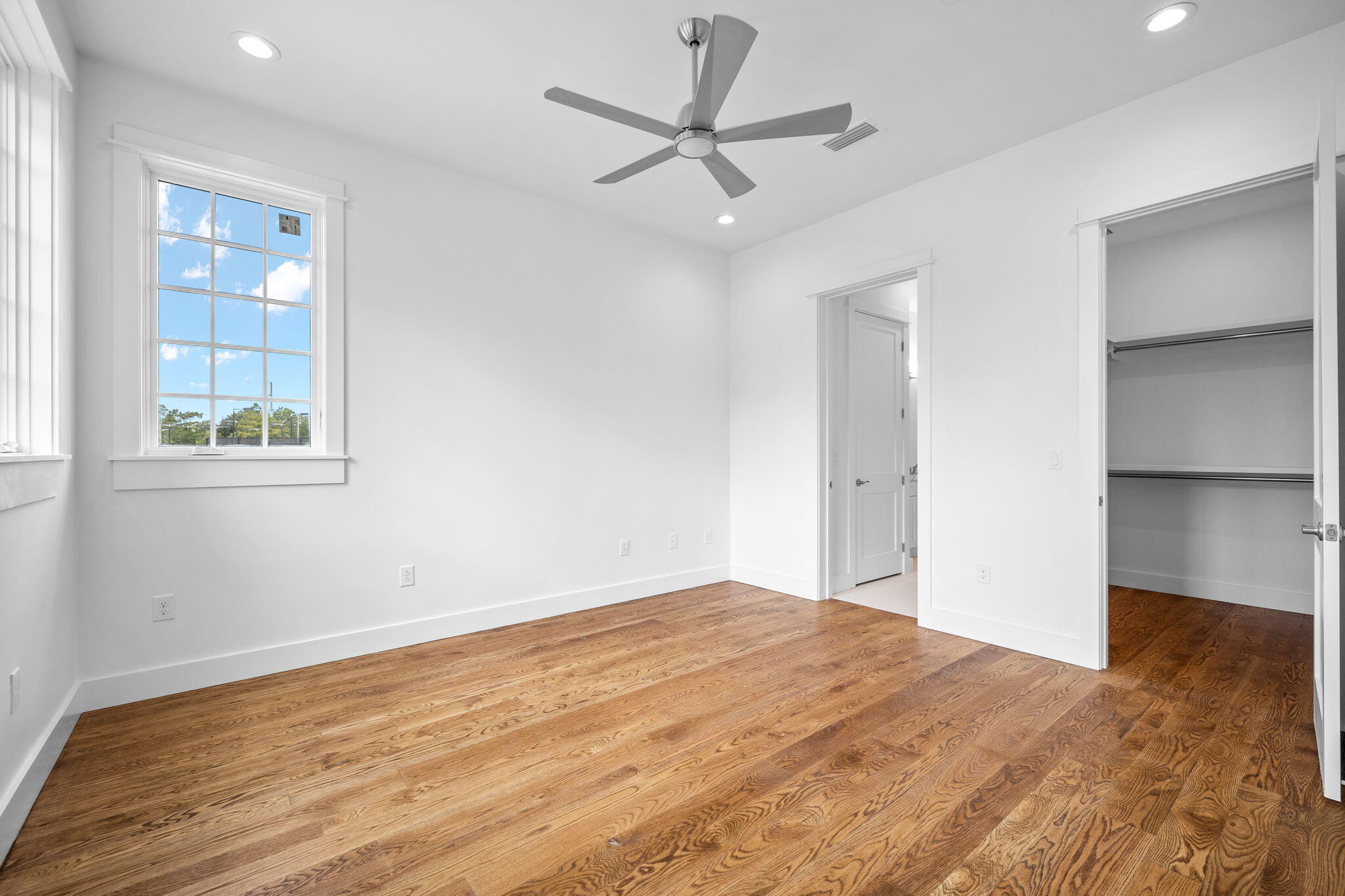 WILD HERON - Residential