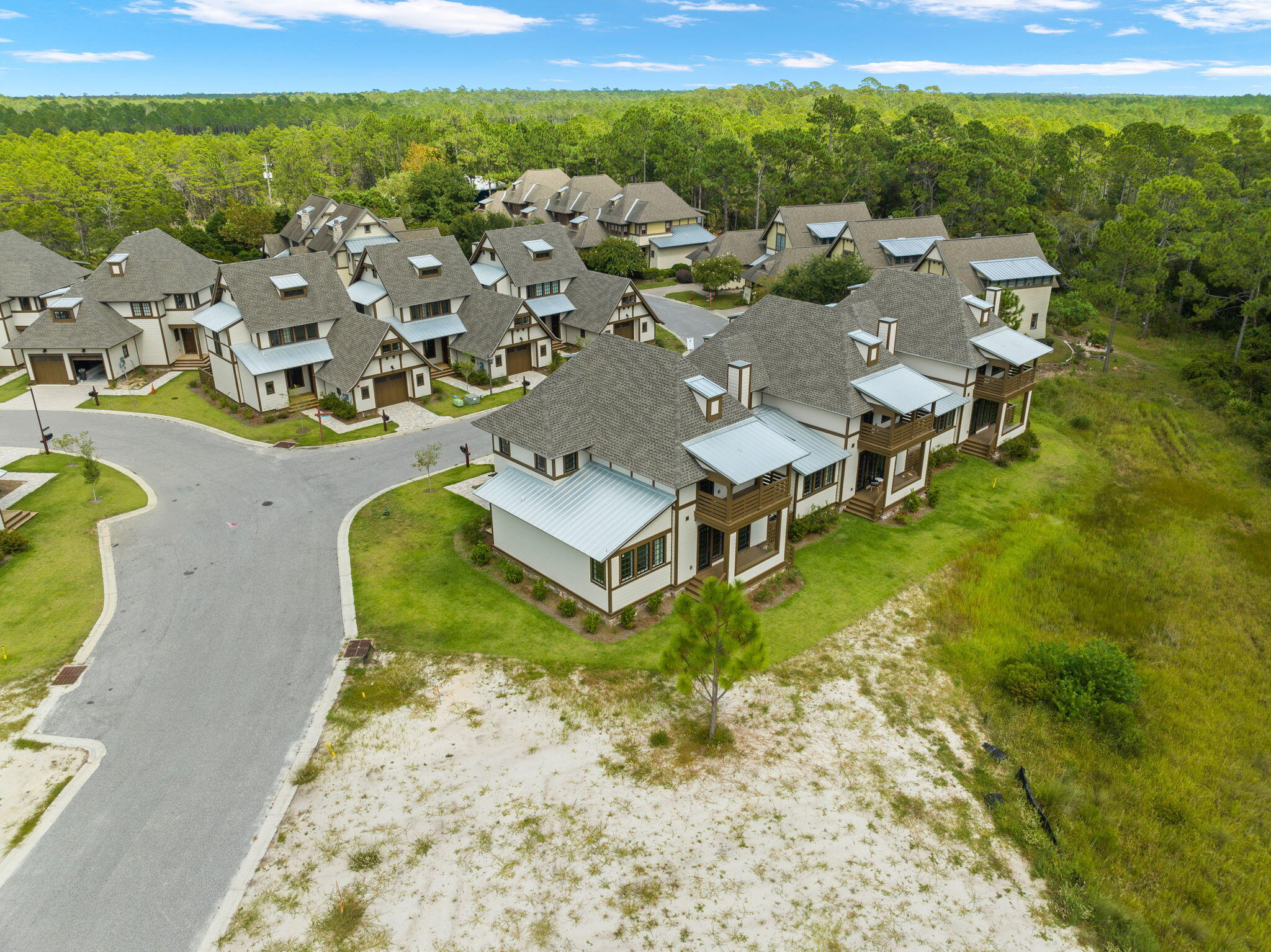 WILD HERON - Residential