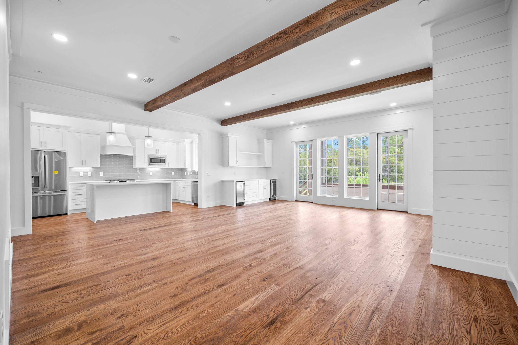 WILD HERON - Residential