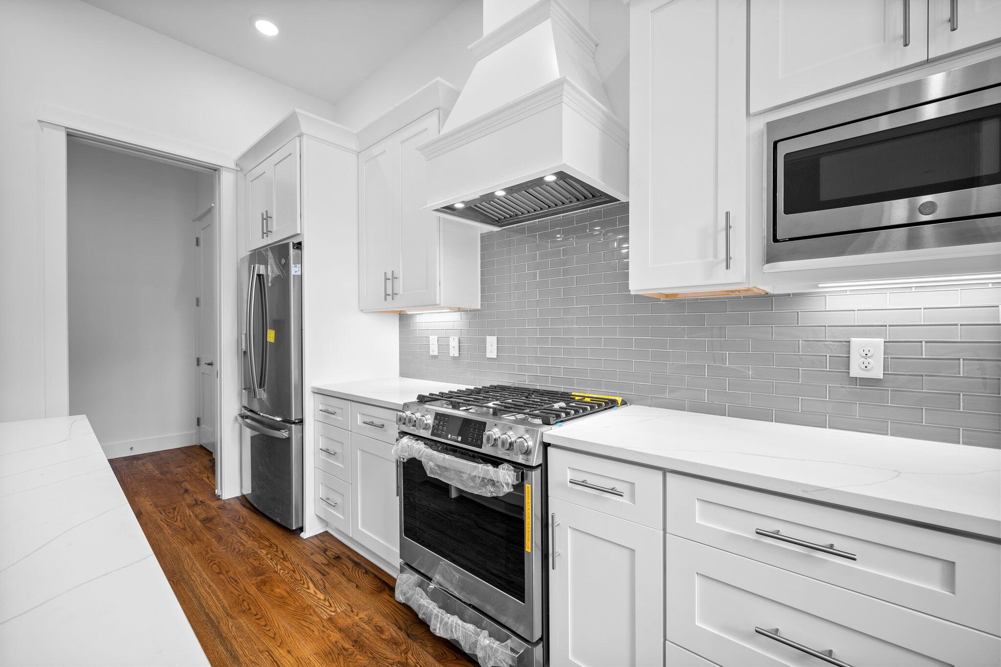 WILD HERON - Residential