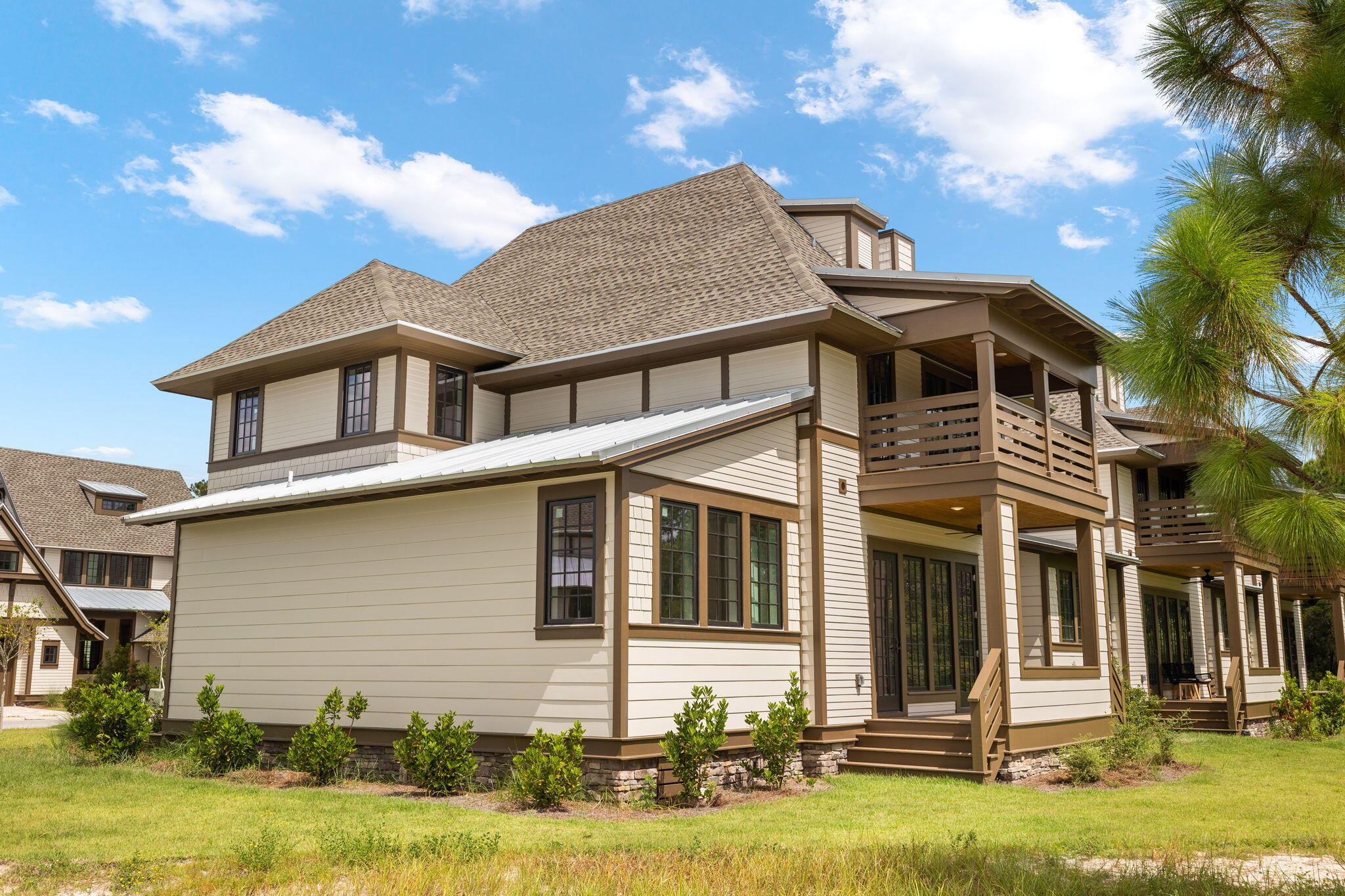 WILD HERON - Residential