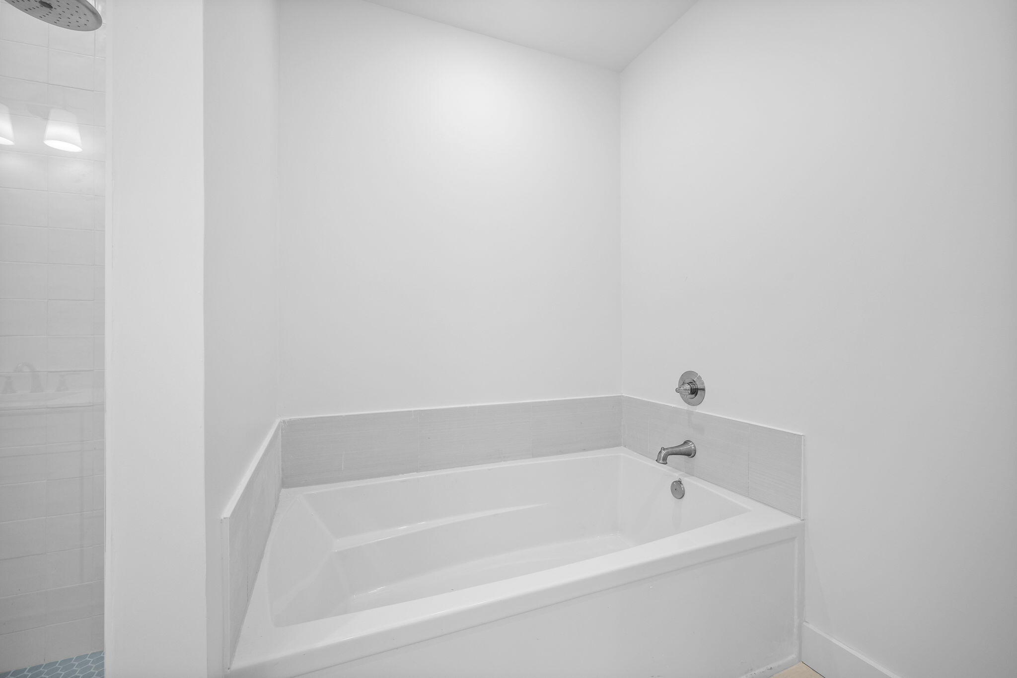 WILD HERON - Residential