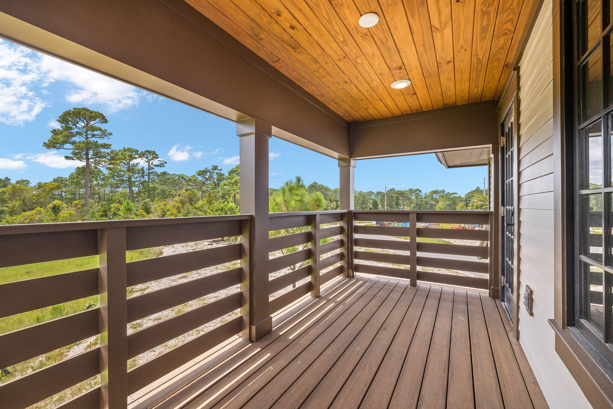 WILD HERON - Residential