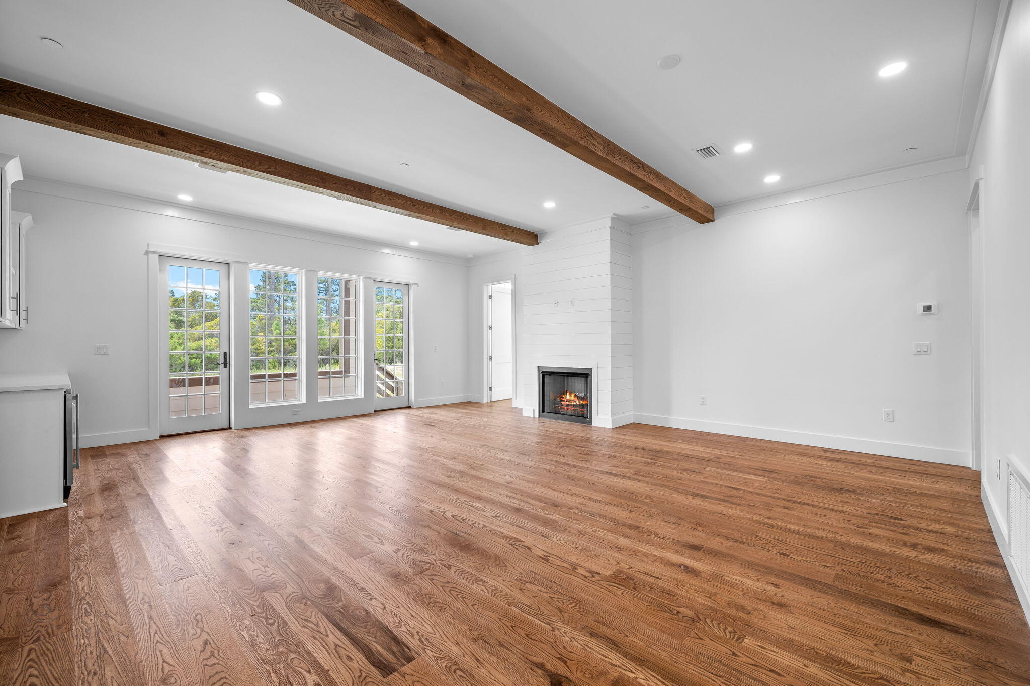 WILD HERON - Residential