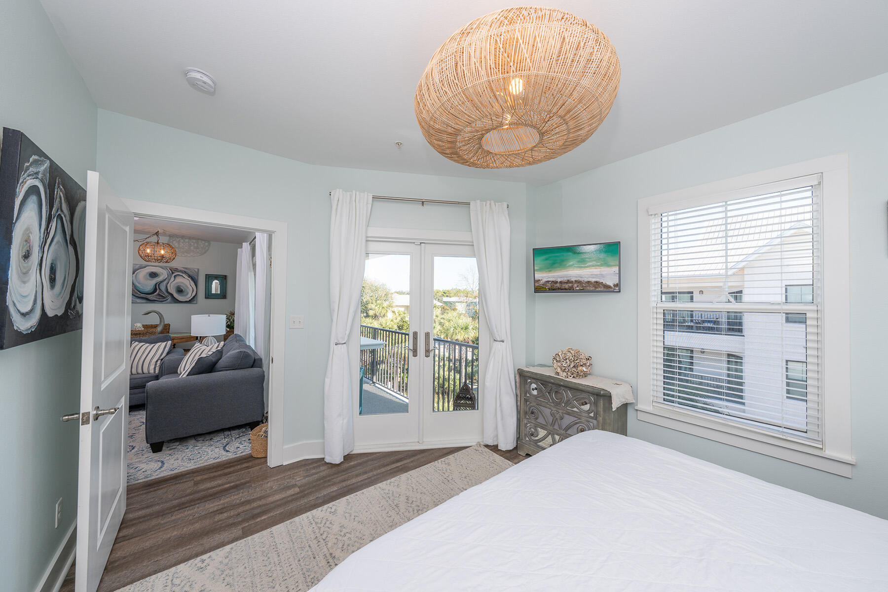 Hidden Lake Condominium - Residential