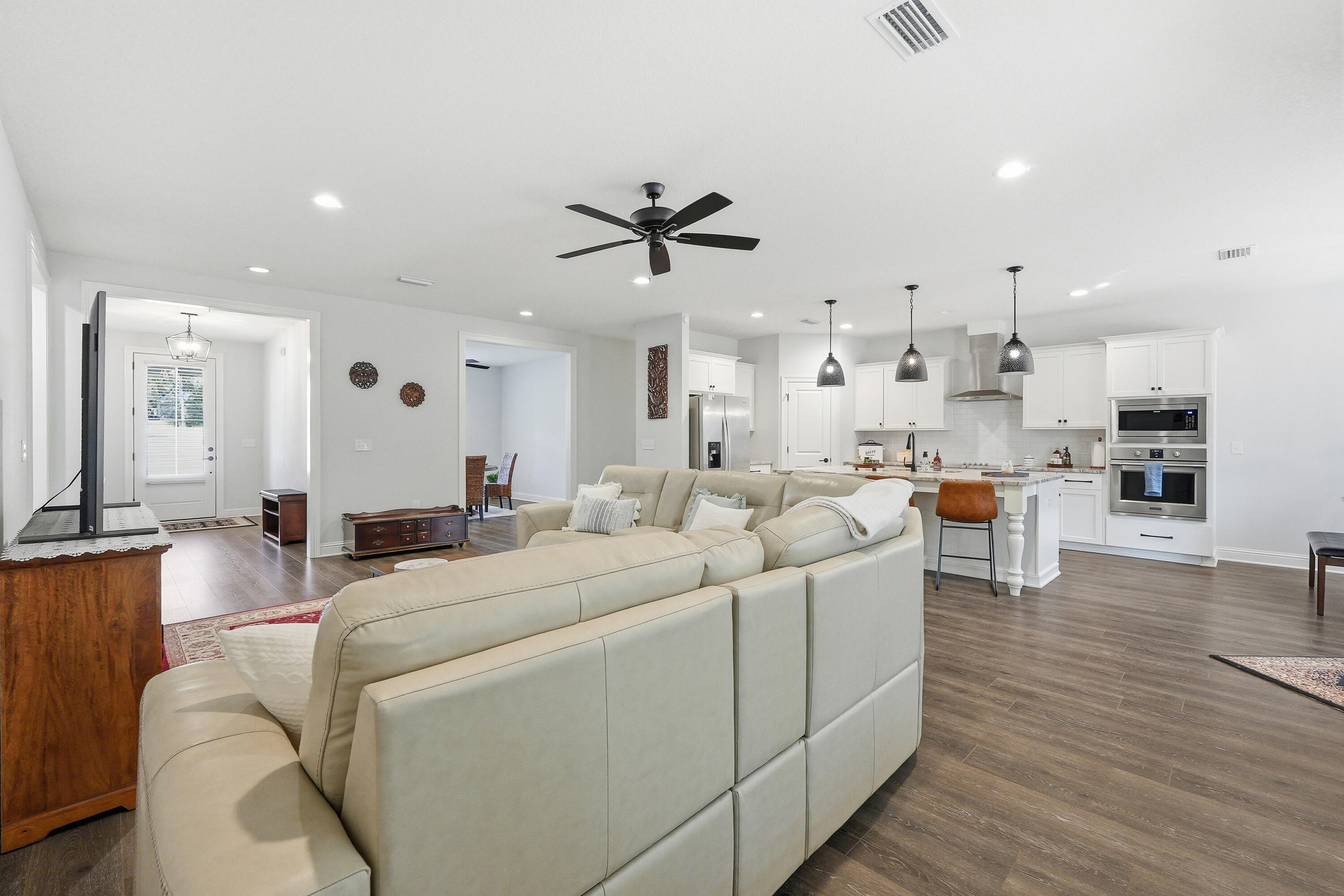 MILL CREEK FARMS - Residential